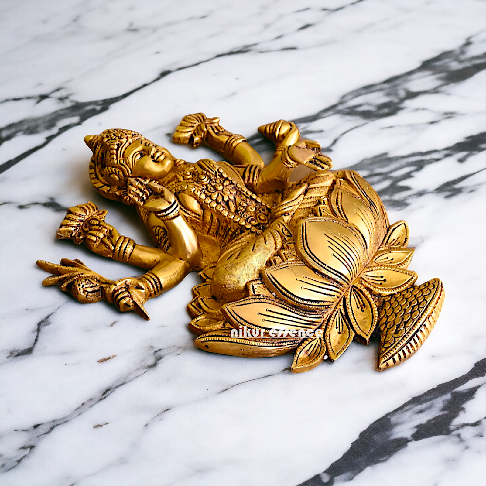 Dhanlakshmi Brass wall Hanging plate idol - 13 Inches Nikuressence