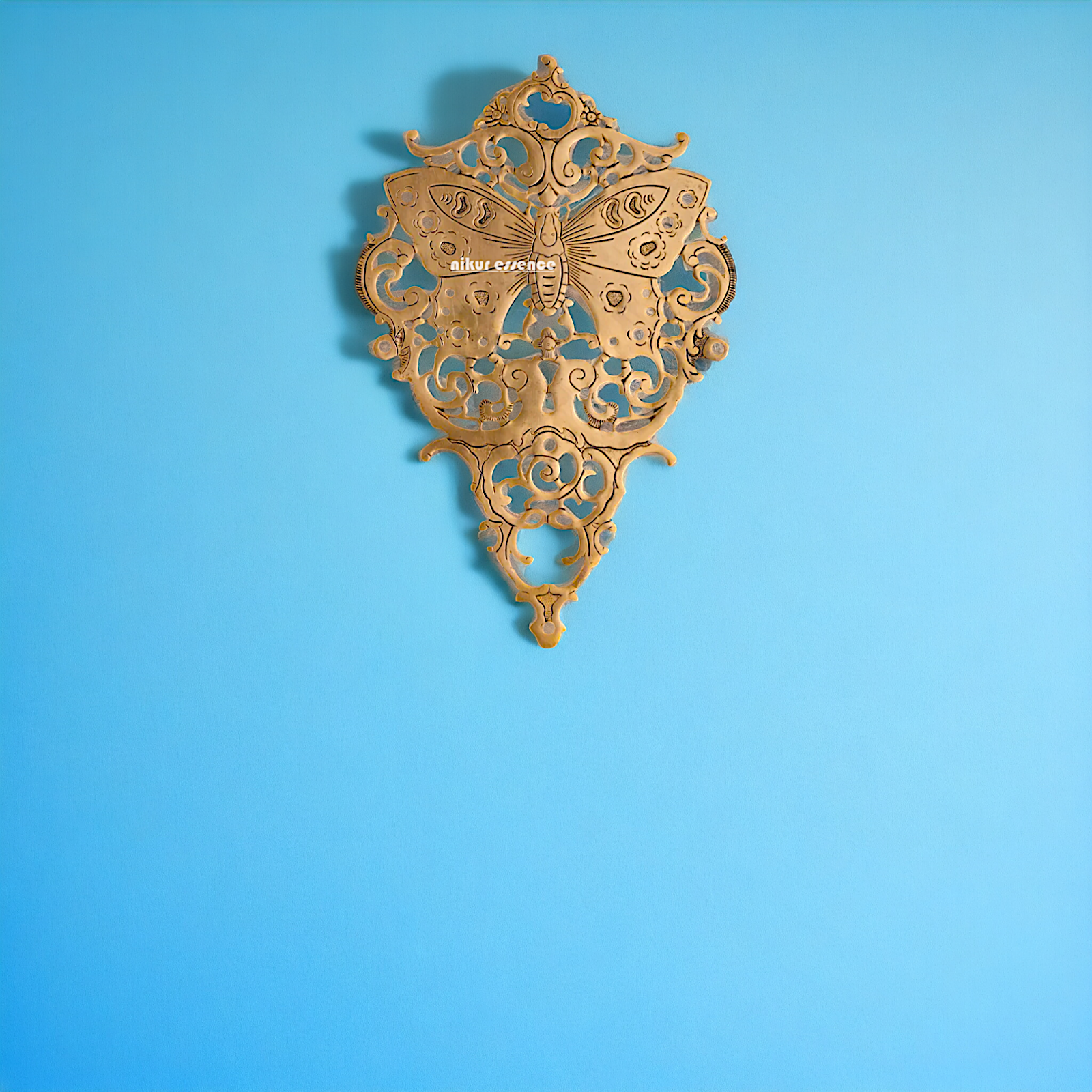 Brass Butterfly beautiful decor wall Hanging plate idol - 16.5 Inches Nikuressence