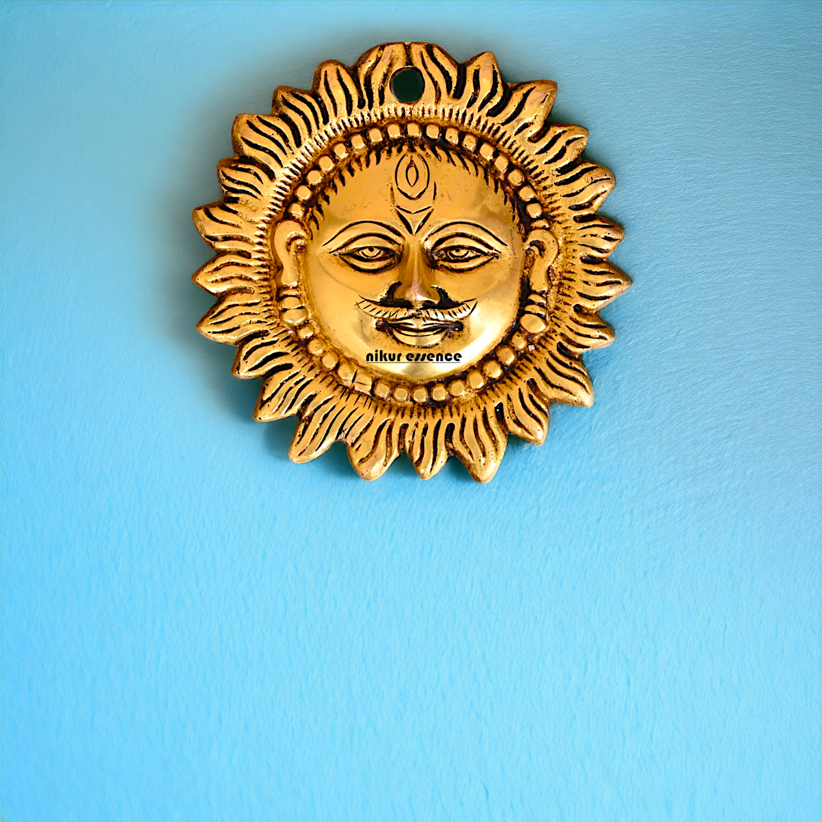 Brass Sun face wall Hanging plate - 4.2 Inches Nikuressence