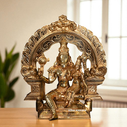 Hayagriva Vishnu and Lakshmi Panchaloha idol - 13 Inches Nikuressence