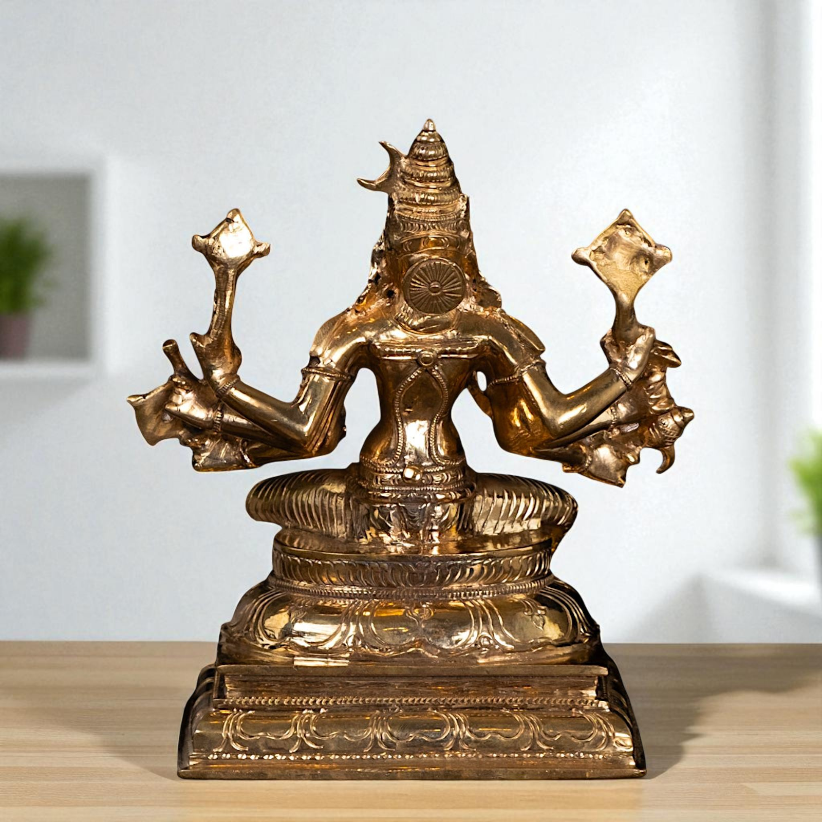 Panchaloha Varahi Amman statue - 9 Inches Nikuressence