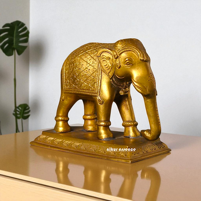 Panchaloha Elephant Beautiful decor statue - 5 Inches Nikuressence