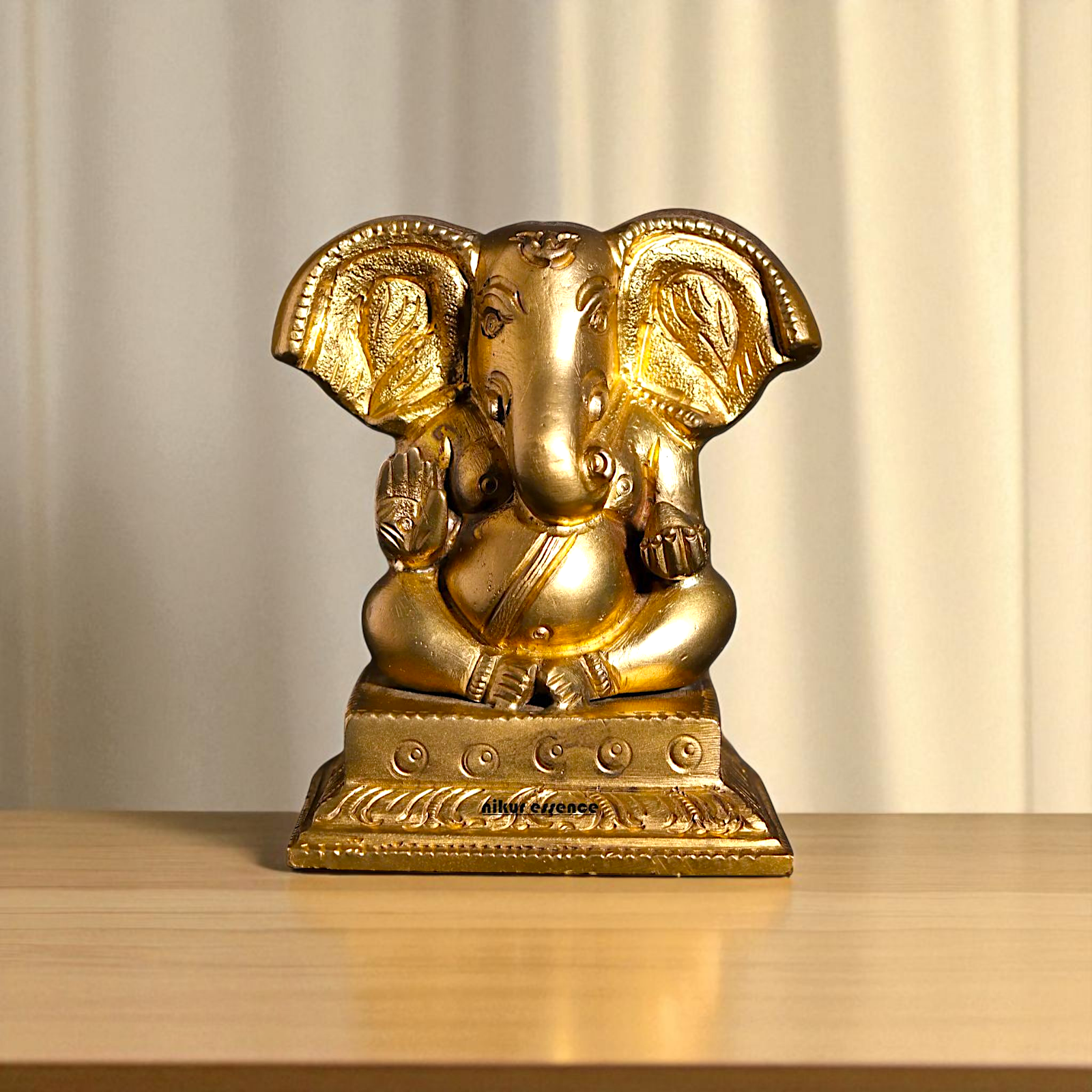 Panchaloha Ganesha Vinayaka Sitting Idol - 3 Inches Nikuressence