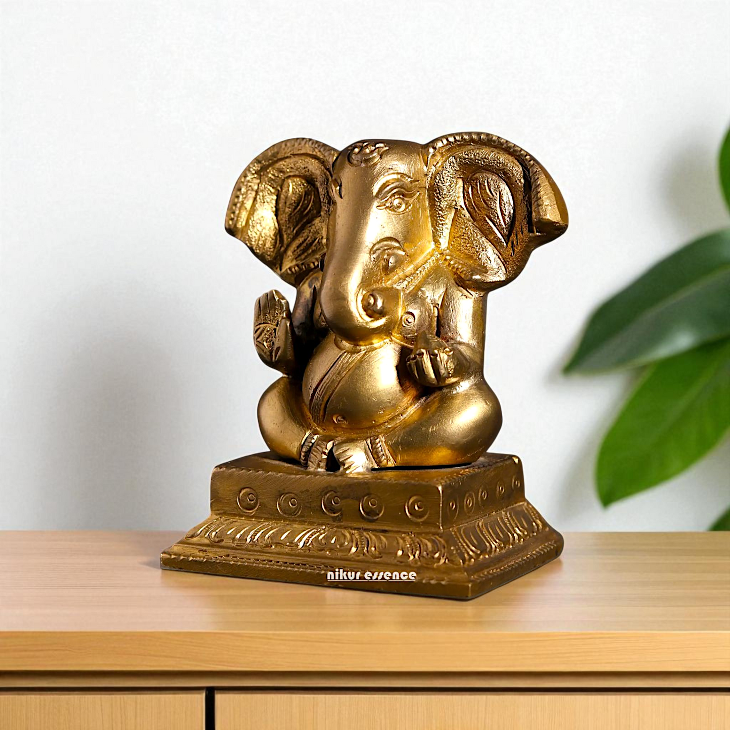 Panchaloha Ganesha Vinayaka Sitting Idol - 3 Inches Nikuressence