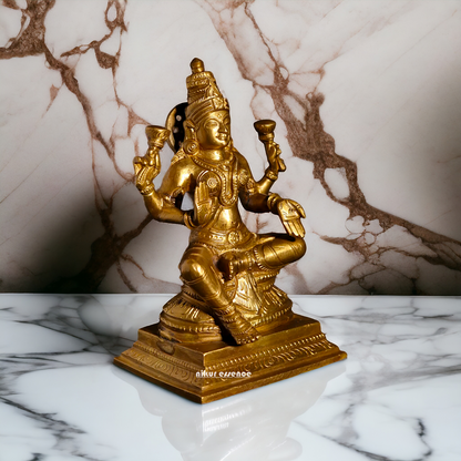 Goddess Lakshmi Sitting with Four Arm Panchaloha idol - 5 Inches Nikuressence
