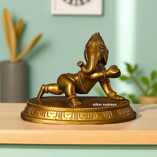 Bal Ganesh Ganpati with Laddoo Bronze/Panchaloha idol - 5 Inches Nikuressence
