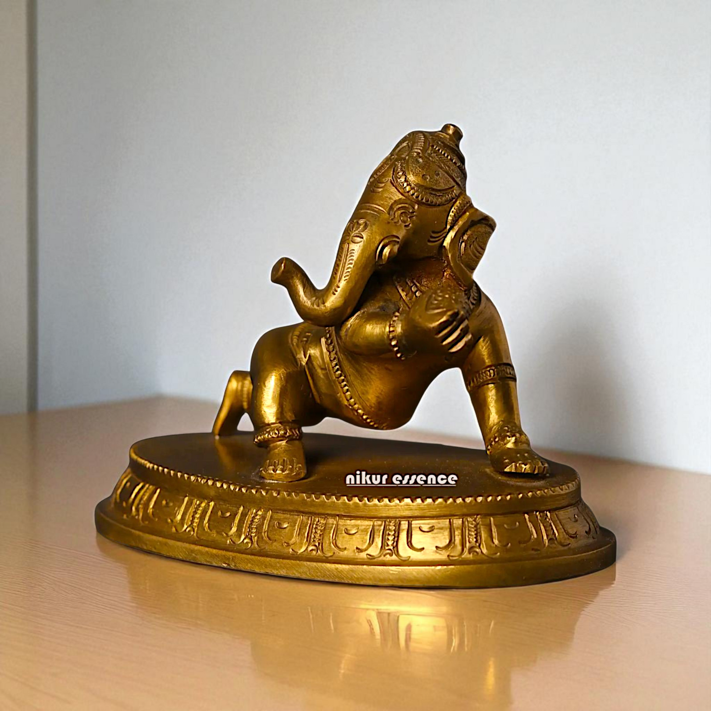 Bal Ganesh Ganpati with Laddoo Bronze/Panchaloha idol - 5 Inches Nikuressence
