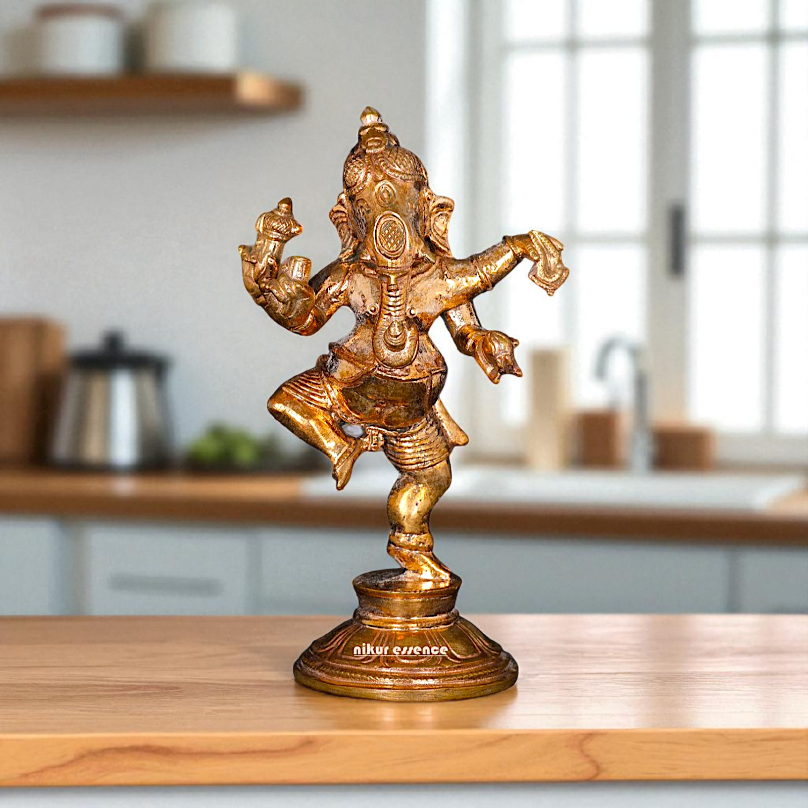 Ganesha dancing with Four hand Panchaloha idol - 4 Inches Nikuressence