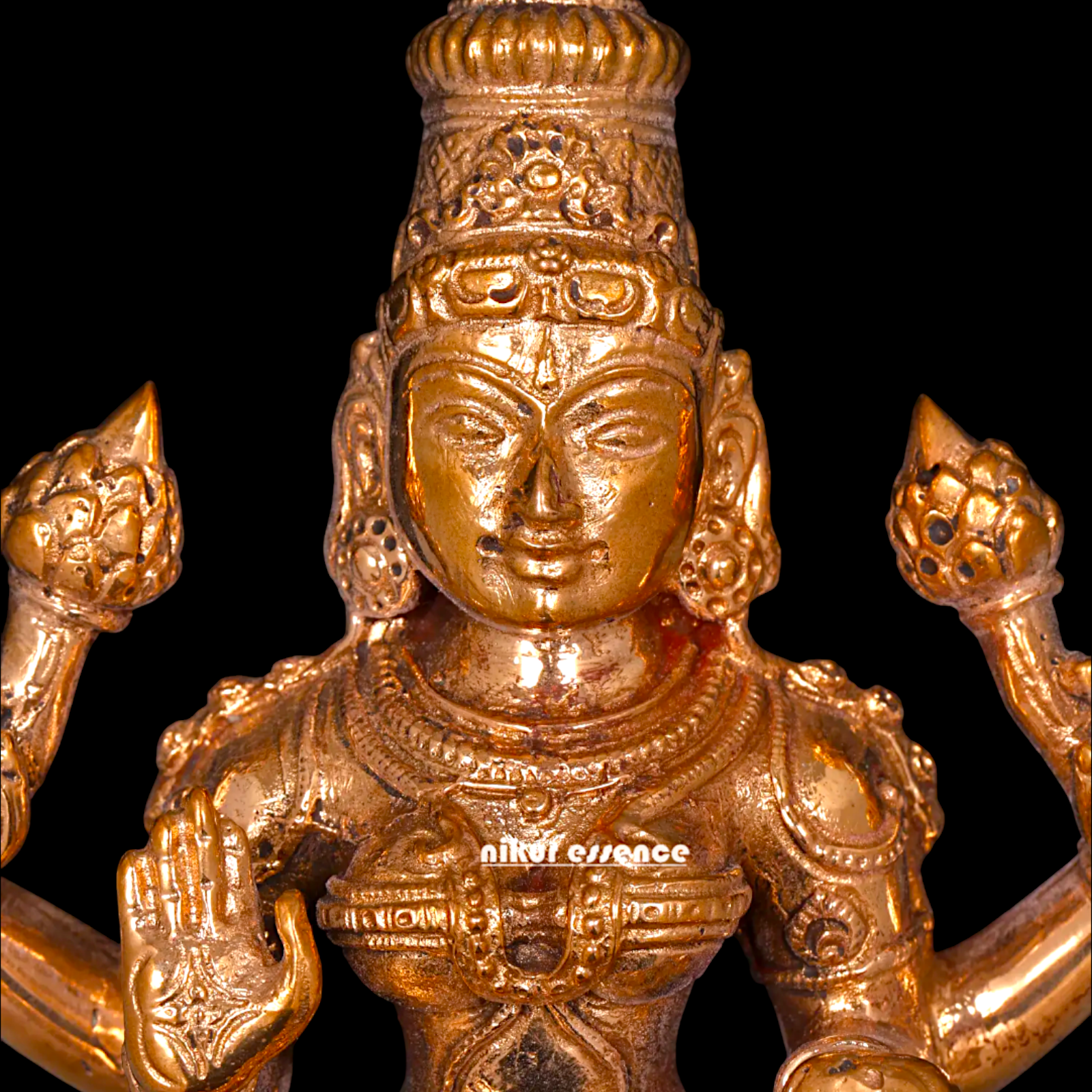 Lakshmi Devi seated Blessing with Four hand Panchaloha idol - 5 Inches Nikuressence
