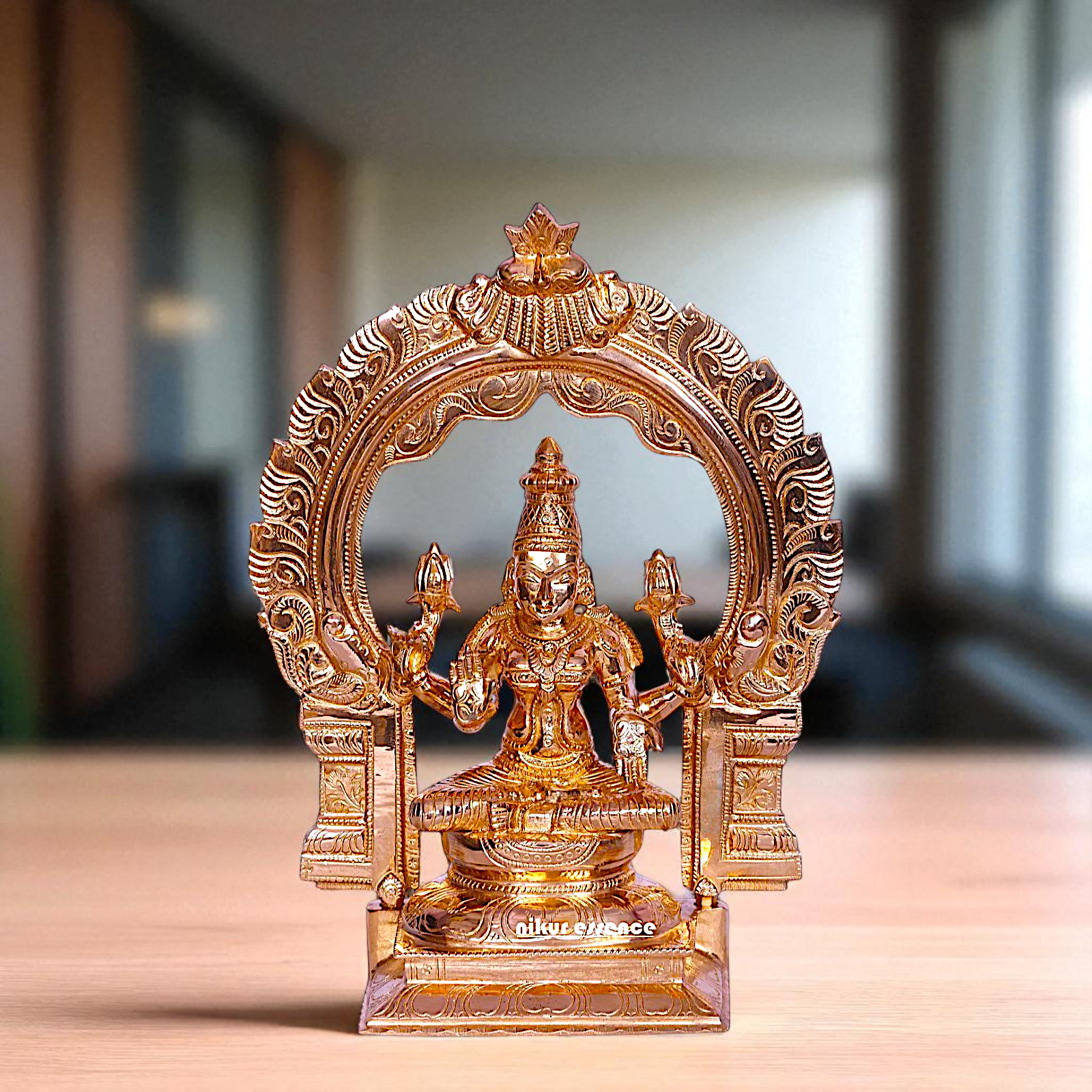 Panchaloha Lakshmi seated statue - 6 inches Nikuressence
