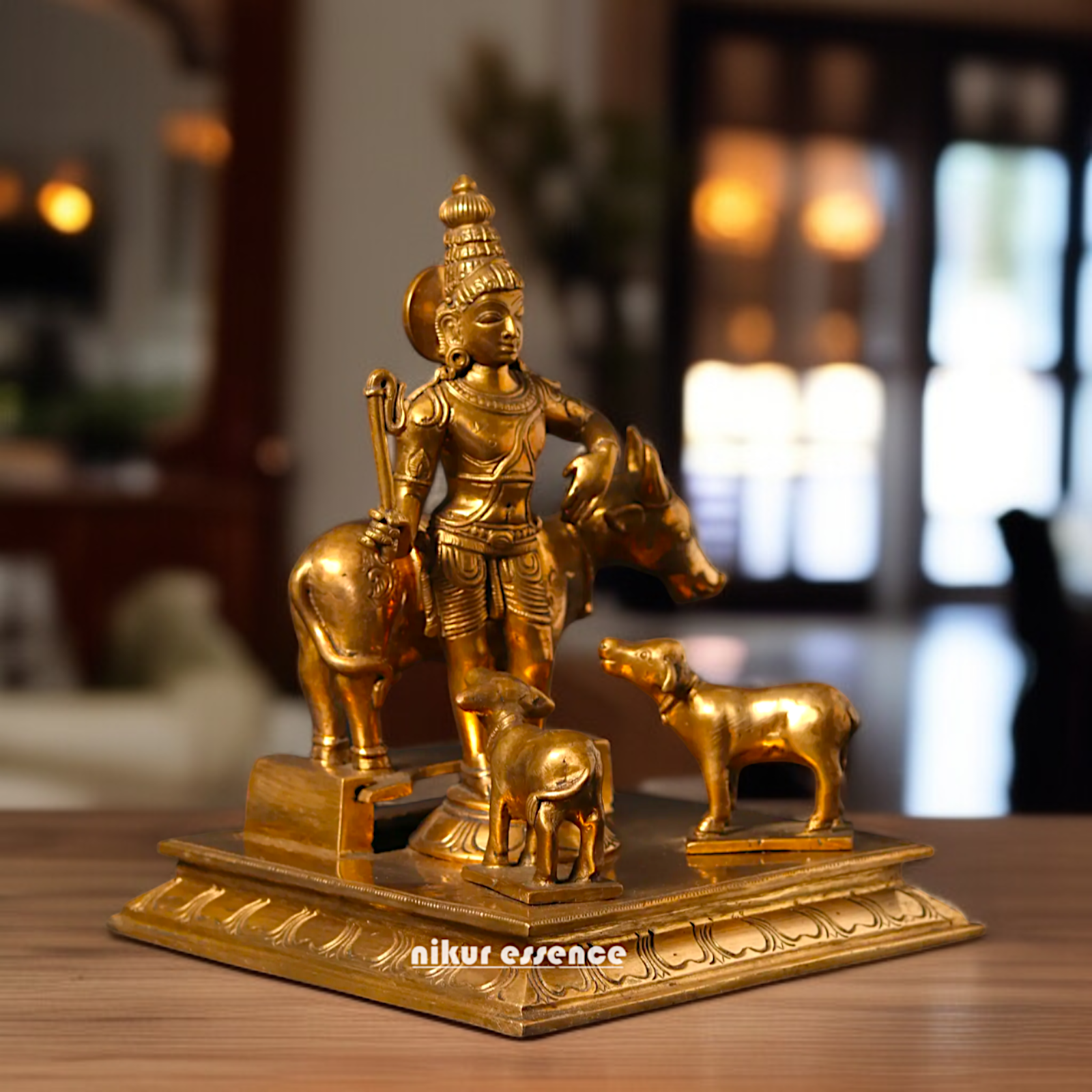 Rajagopalaswamy with cow and Calf Panchaloha statue - 8 Inches Nikuressence