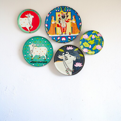 pichwai Shrinath ji wall decor plate hanging set - 14 Inches Nikuressence