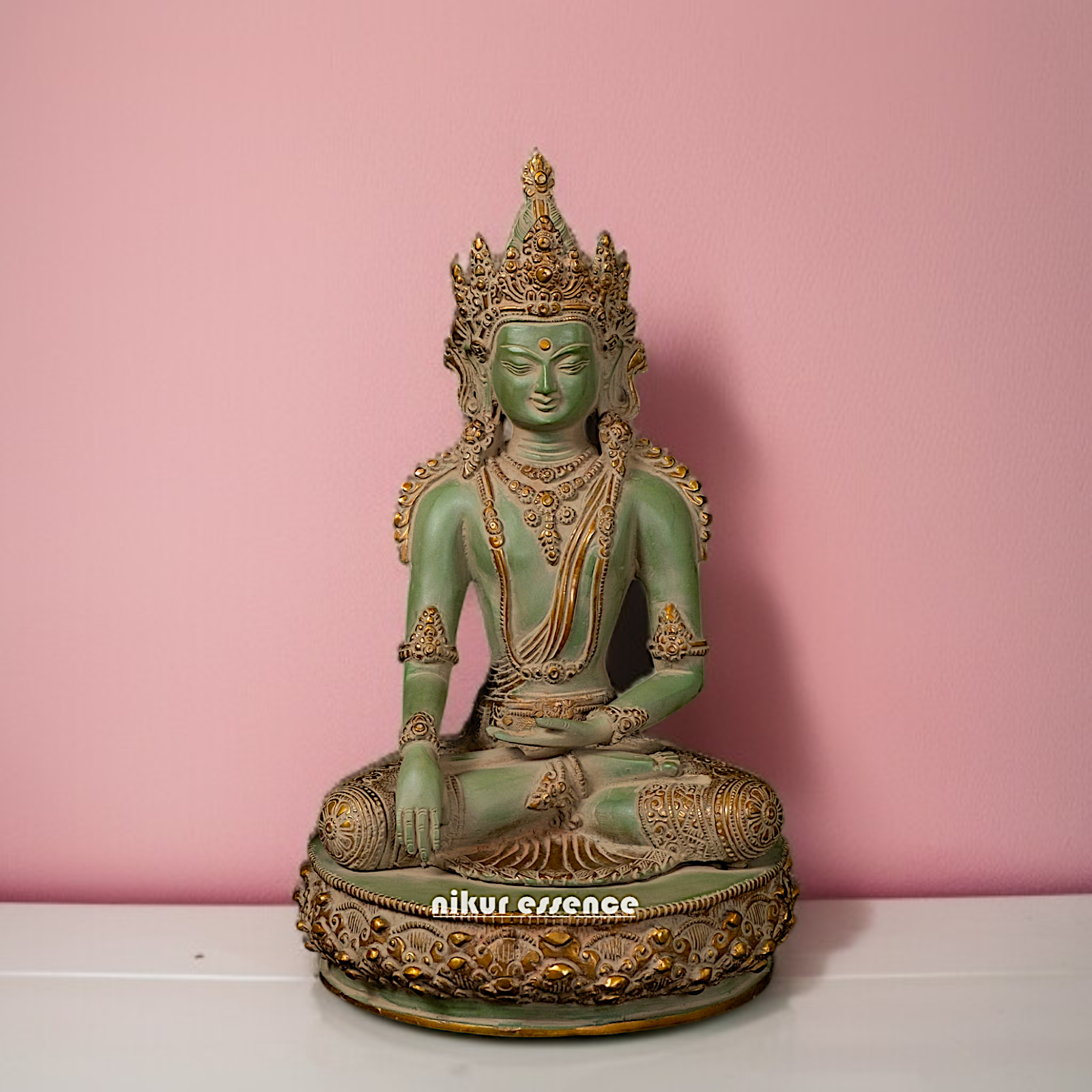 Brass Buddha seated Bhumisparsha Mudra idol - 13.5 Inches Nikuressence