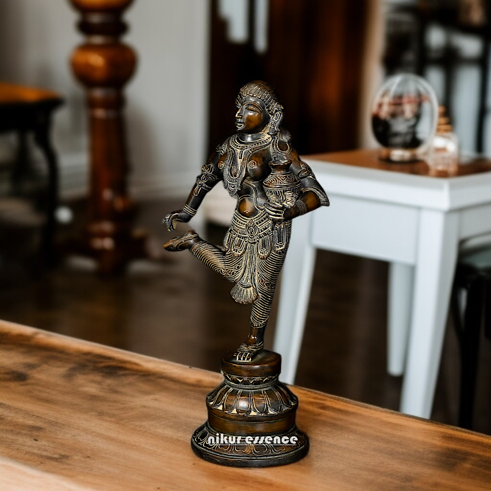 Brass Damsel standing on throne home decor idol - 16 Inches Nikuressence