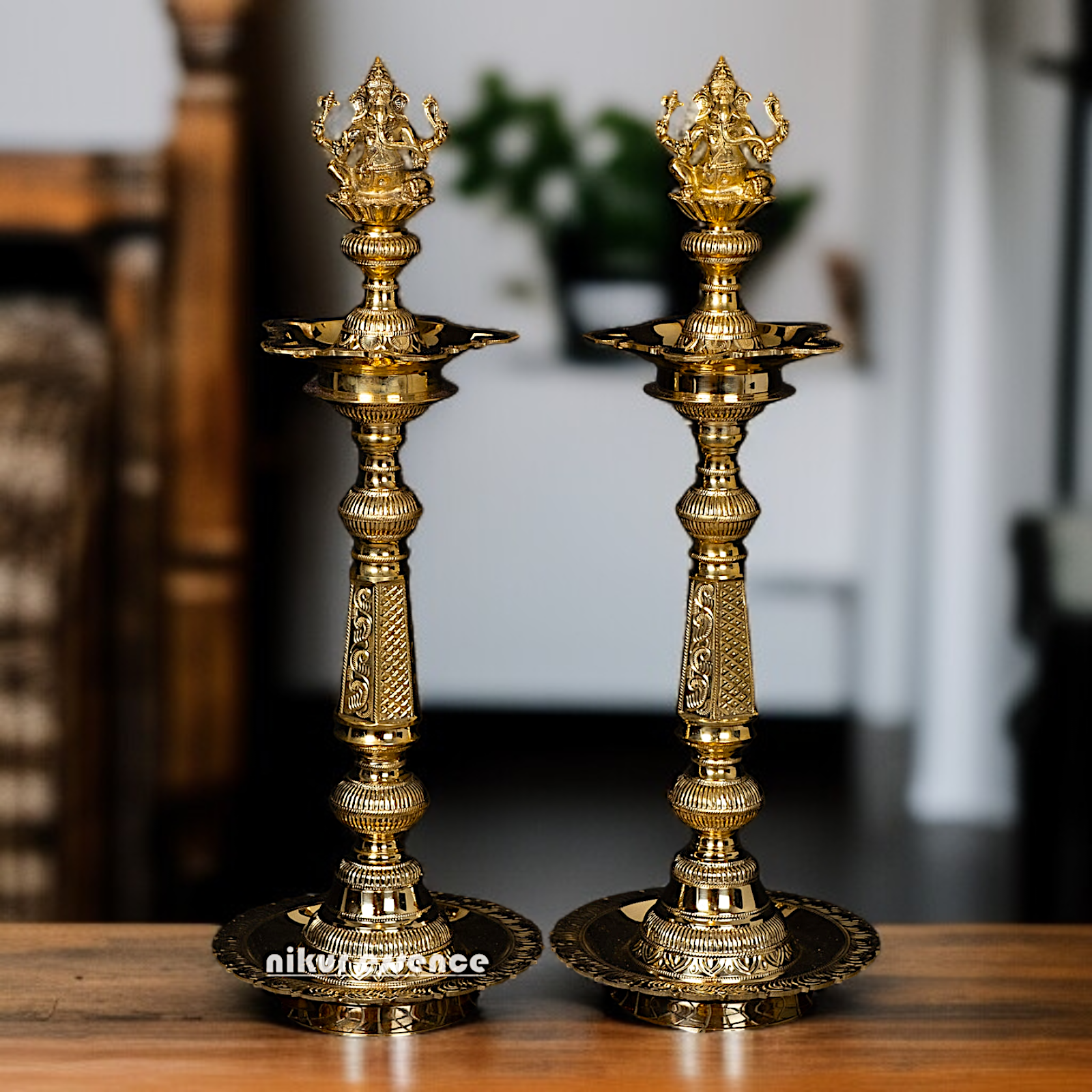 Pair Ganesha Diya lamps Brass large - 2 Feet Nikuressence