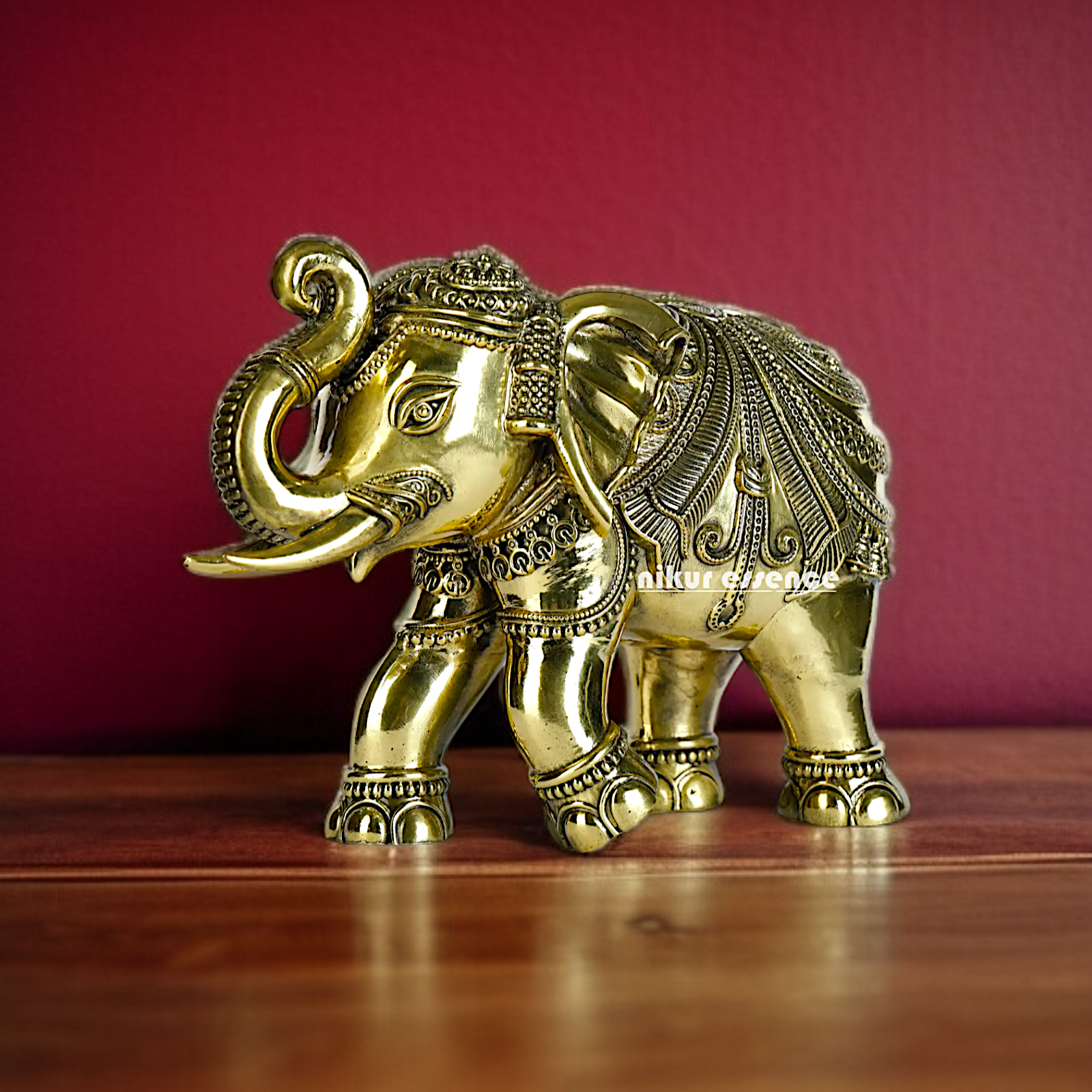 Elephant Standing room decor superfine Brass idol - 4 Inches Nikuressence