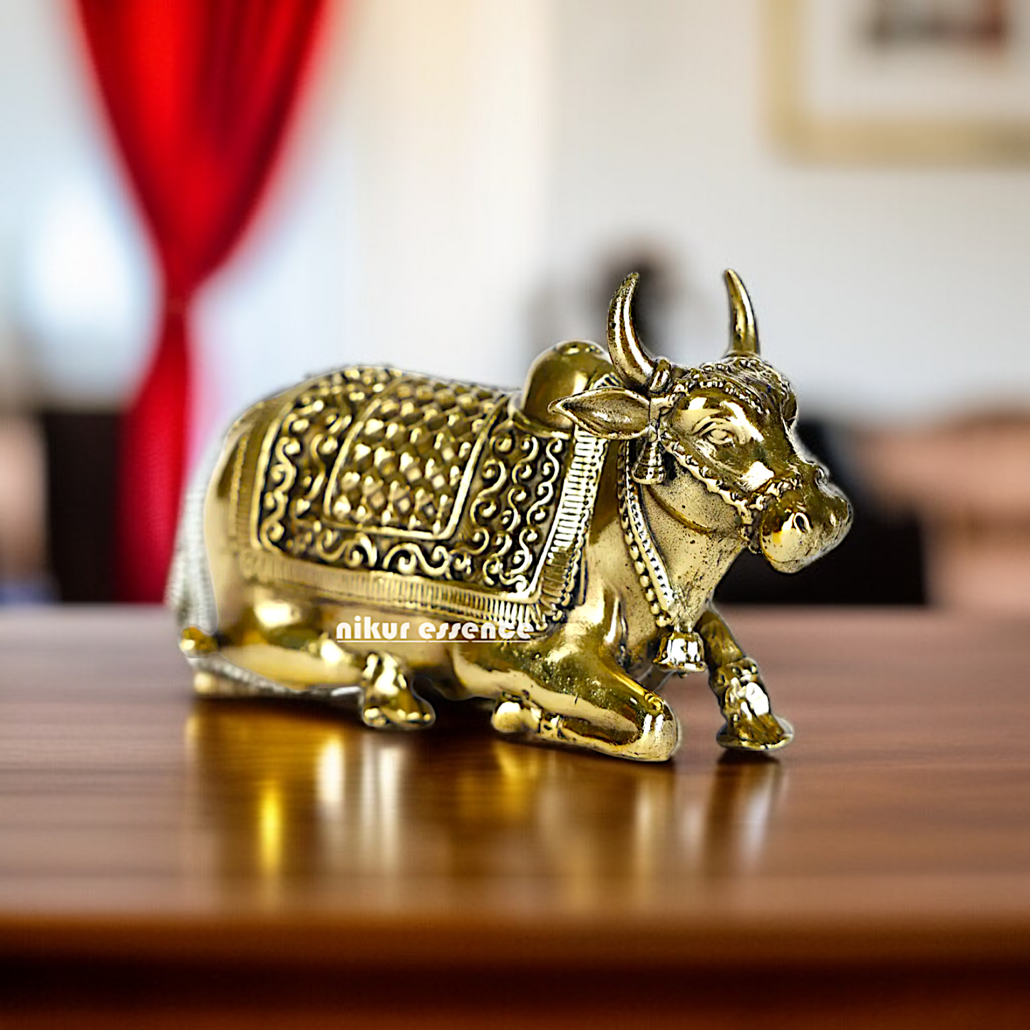 Pure Brass Nandi Seated Pooja idol - 3 Inches Nikuressence