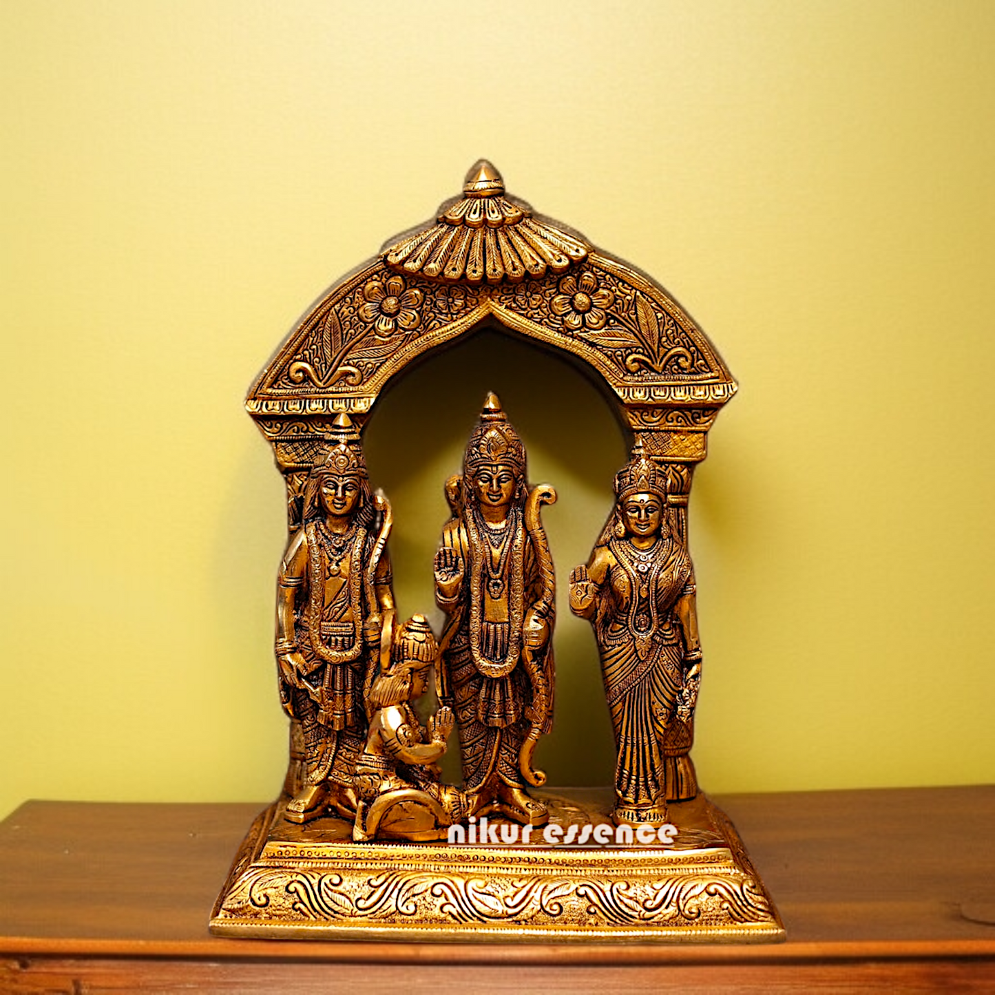 Antique Brass Ram Parivar Darbar with Hanuman ji statue - 12 Inches Nikuressence