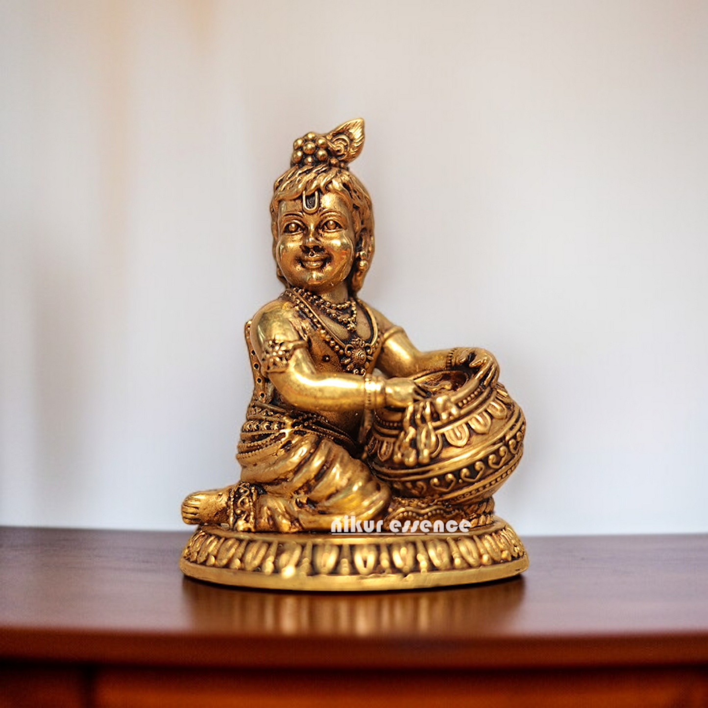Bal Krishna Makhan chor Solid Brass idol - 4 Inches Nikuressence