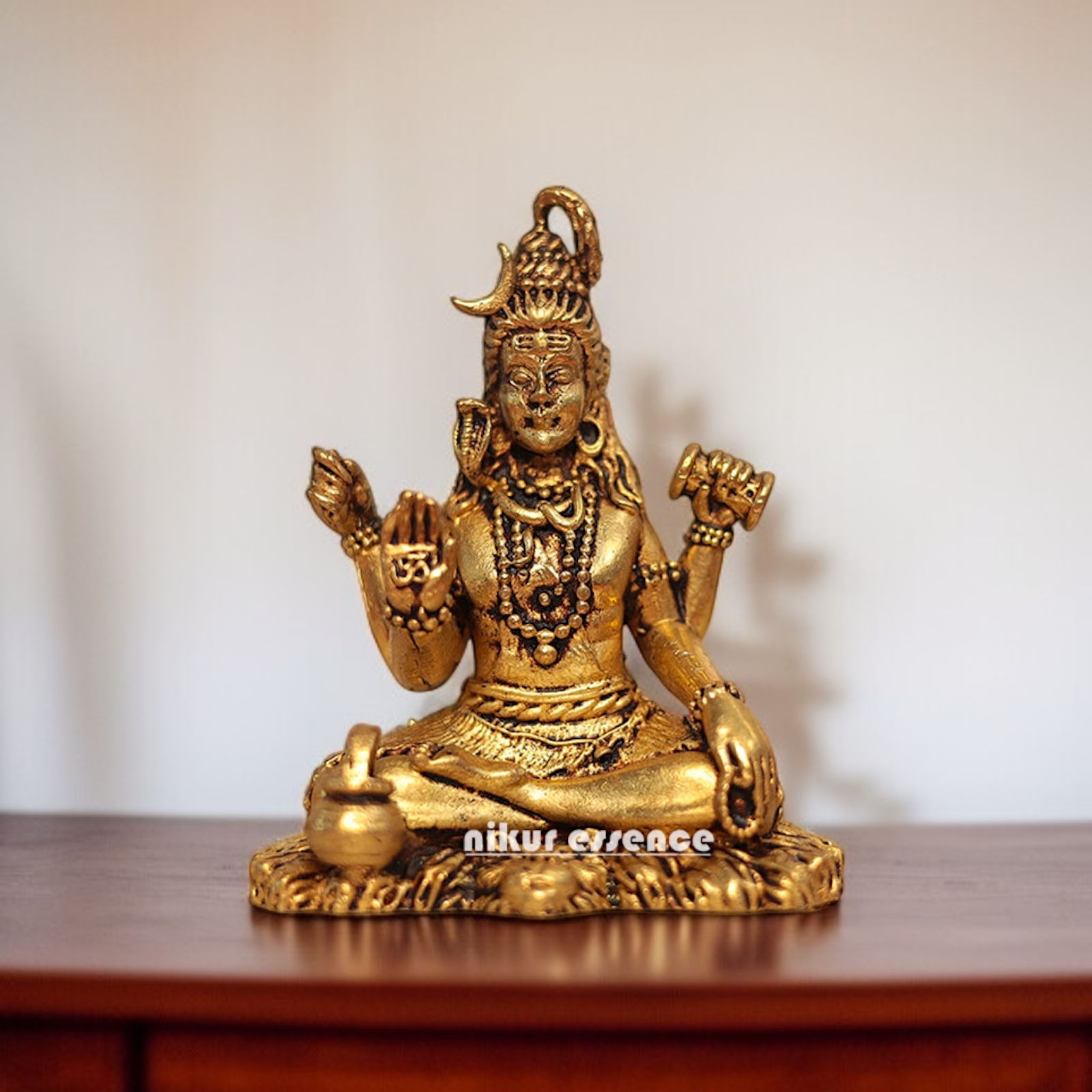 Brass Shiva Mahadev seated with blessing idol - 3.2 Inches Nikuressence
