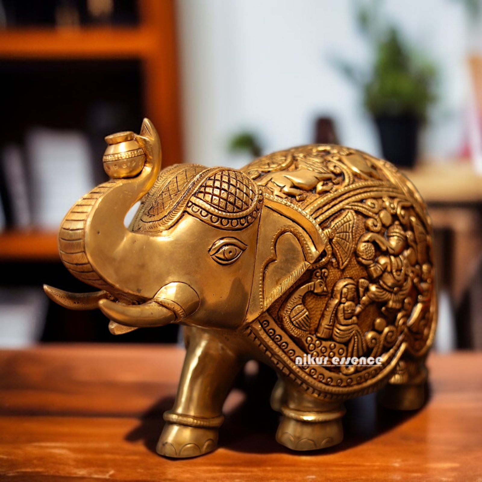 Solid Brass Elephant room decor statue - 12 Inches Nikuressence