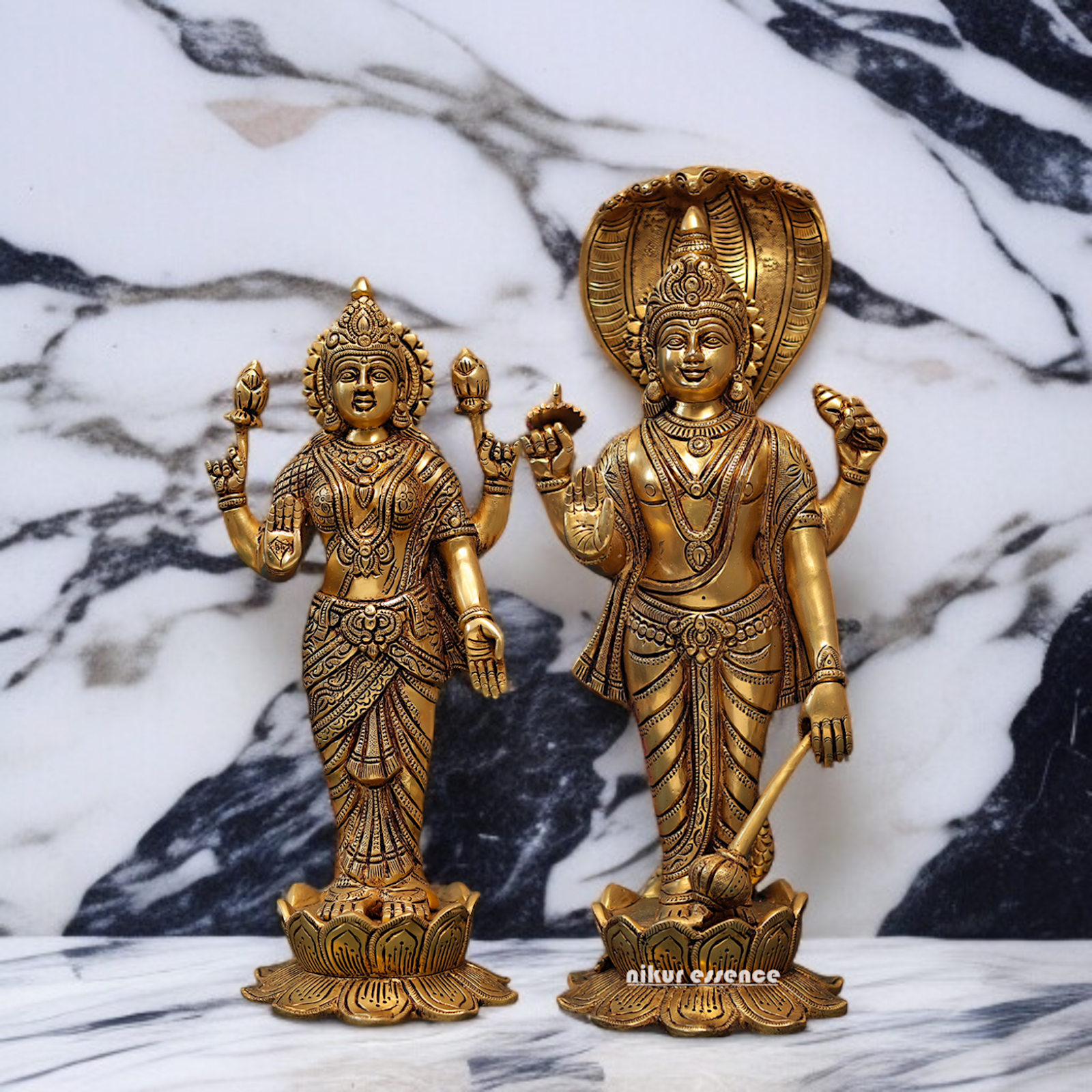 Vishnu Bhagwan with Lakshmi maa standing with Blessing and hold Gada mace Brass idol - 16.5 Inches Nikuressence
