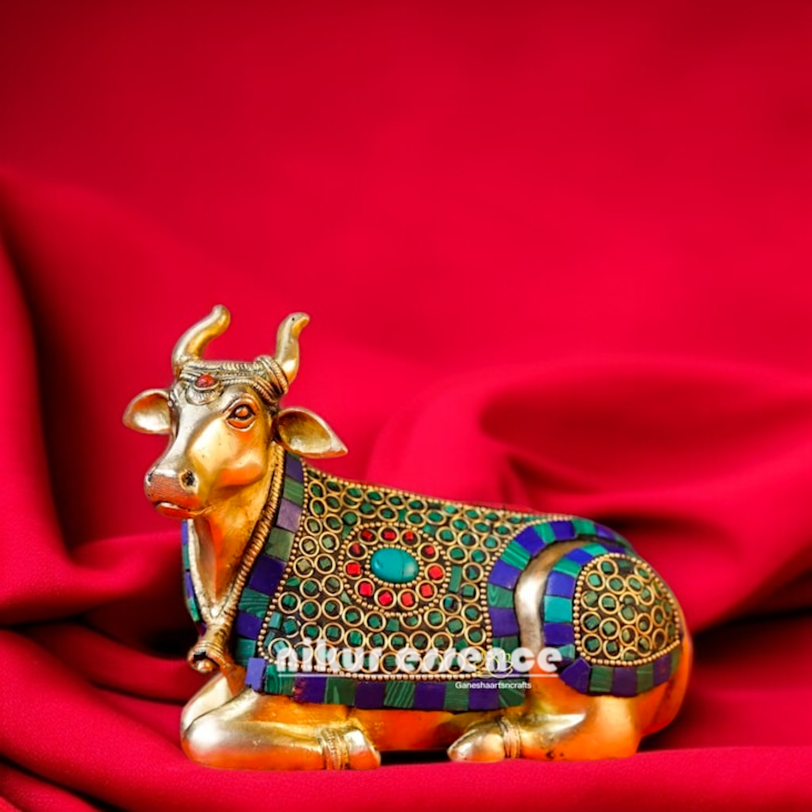 Brass Nandi seated with stone work statue - 6.5 Inches Nikuressence