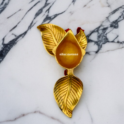 Leaf Diya Brass oil lamp - 9.5 inches Nikuressence
