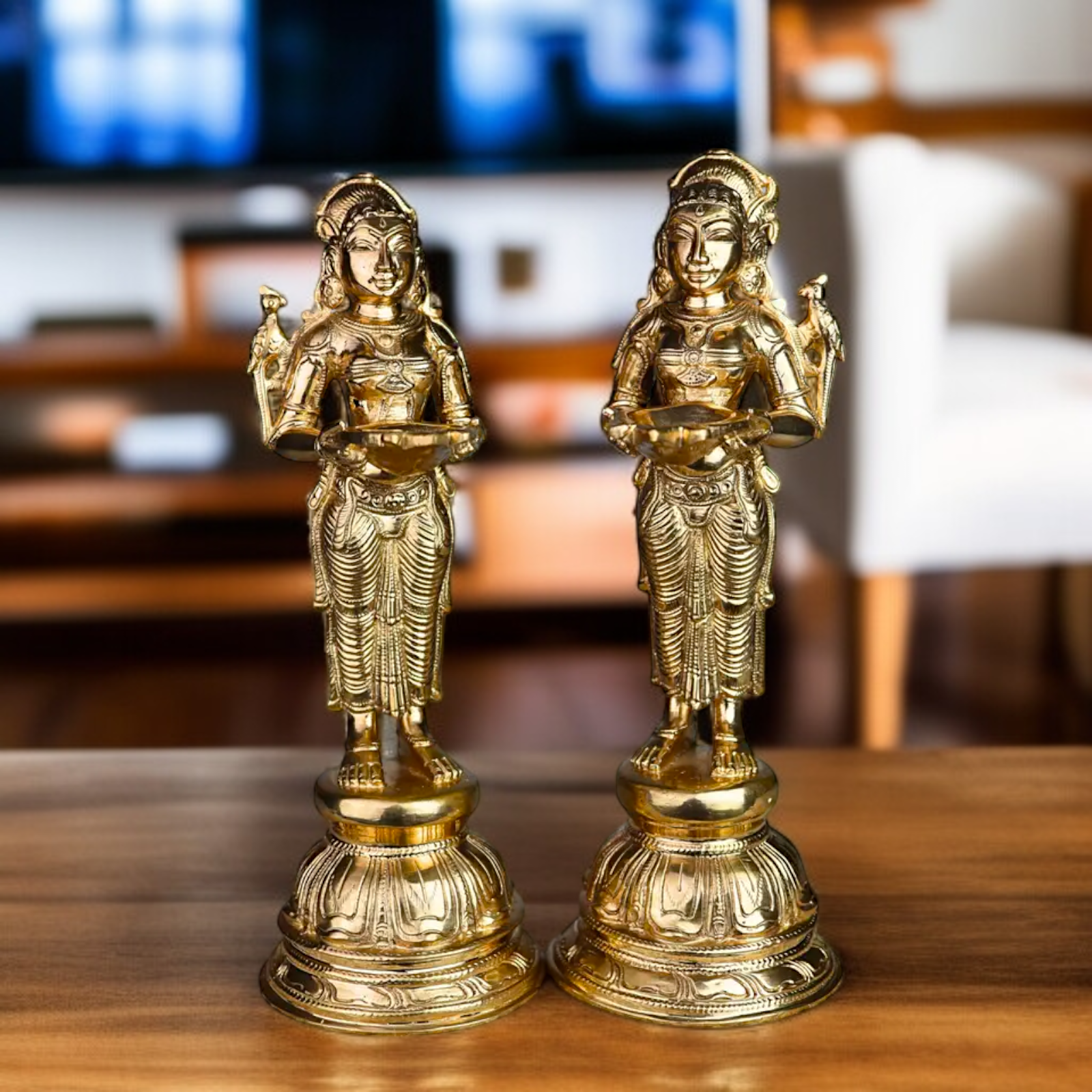 Panchaloha Pair Deeplakshmi Oil Diya lamp idol - 11 Inches Nikuressence