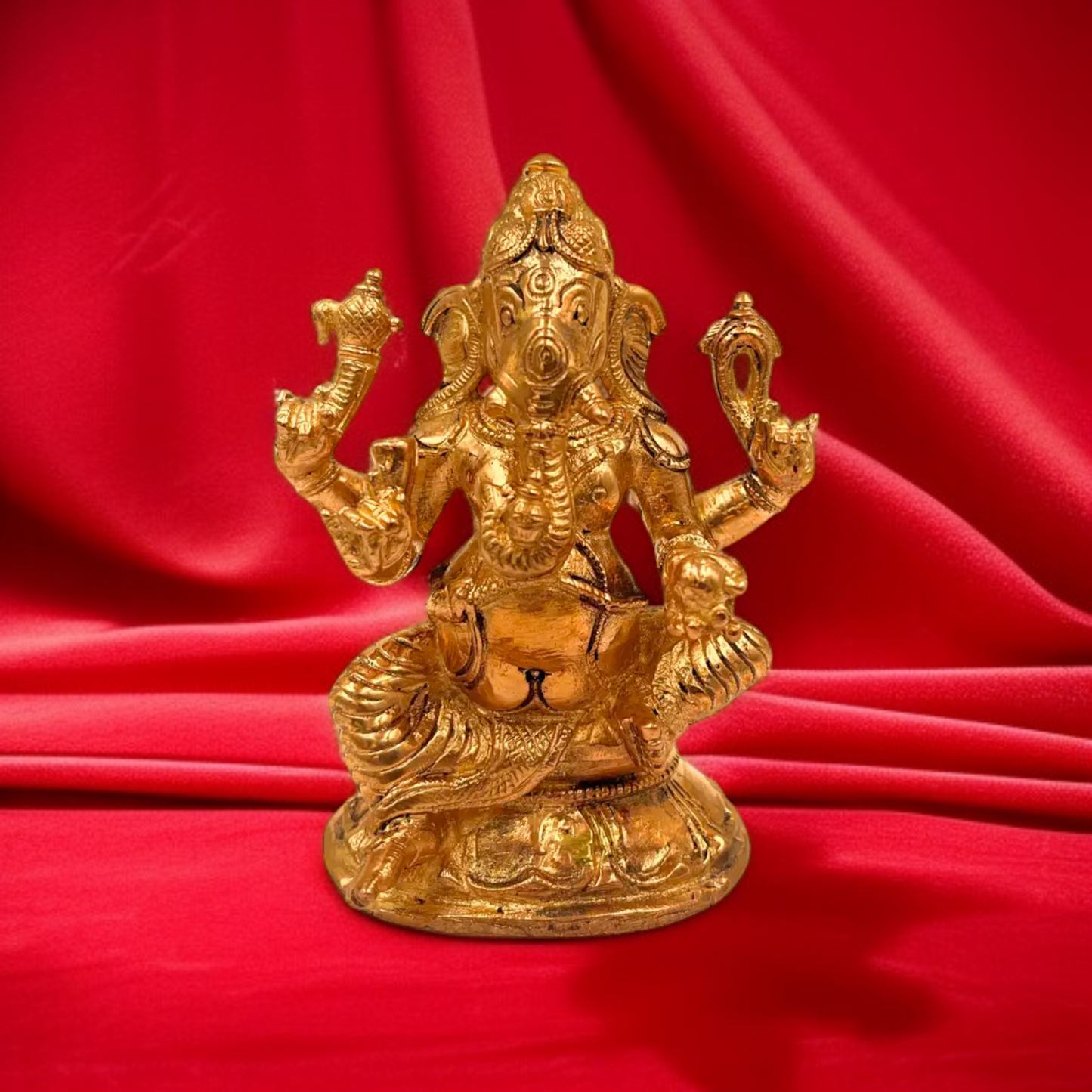 Lord Ganesha with Laddoo Seated Panchaloha idol - 3.5 Inches Nikuressence