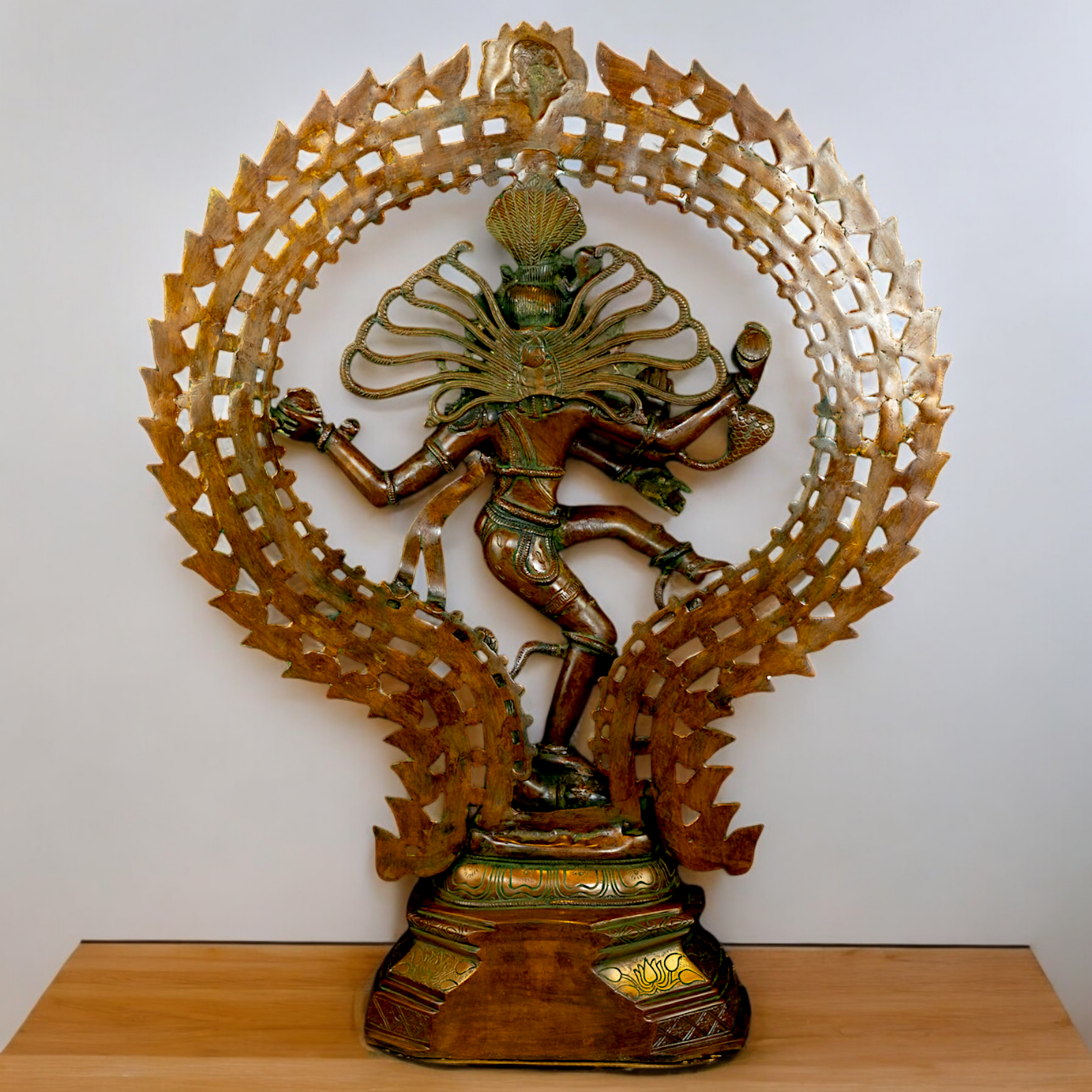 Lord Shiva Nataraja Dance tandav Brass statue - 28 inches Nikuressence