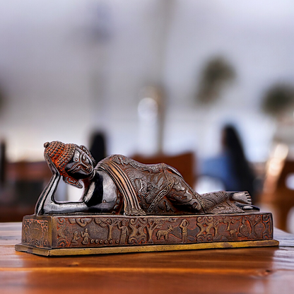 Large Buddha Resting Brass statue - 12 inches Nikuressence