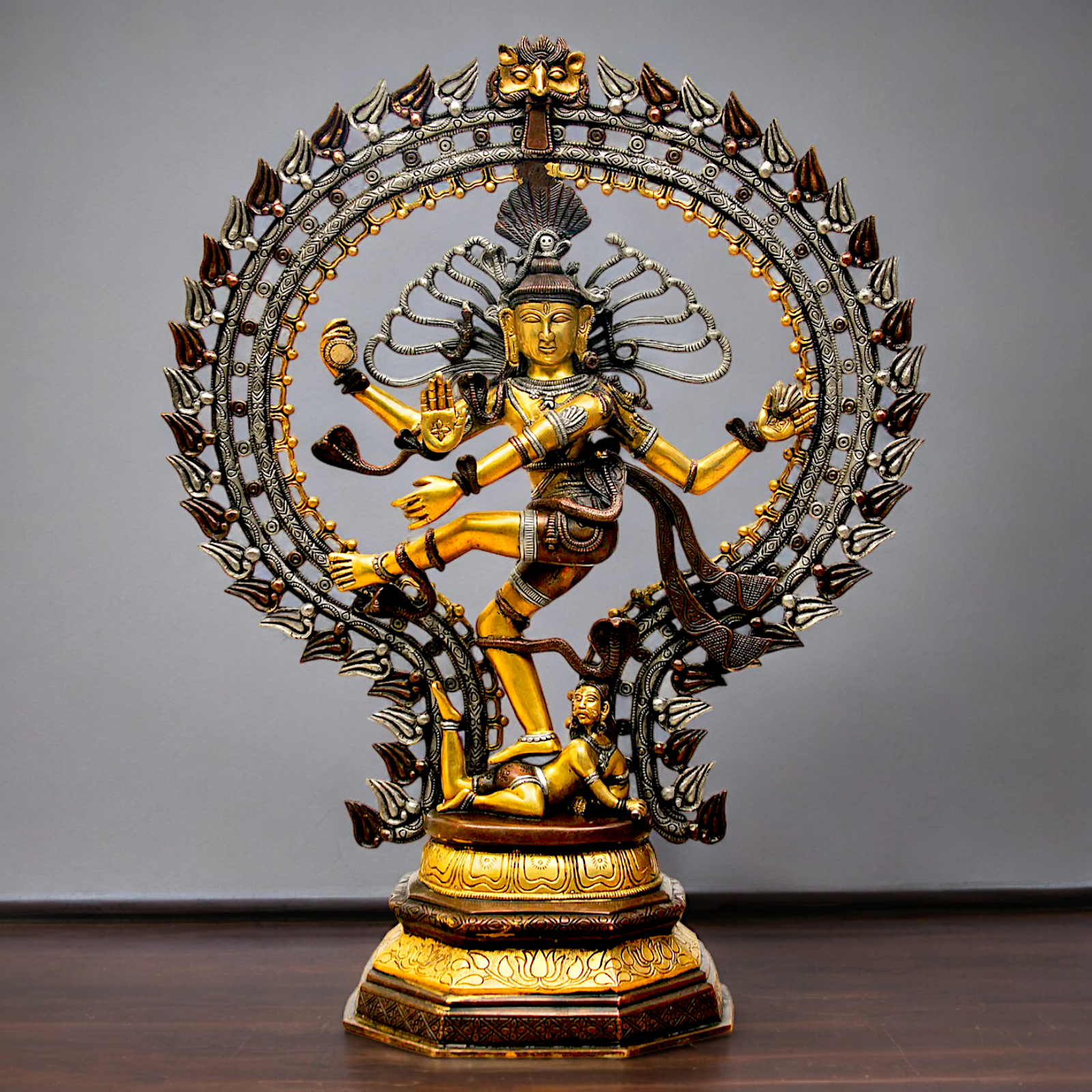 Large Nataraja Shiva tandav brass idol - 30 inches Nikuressence