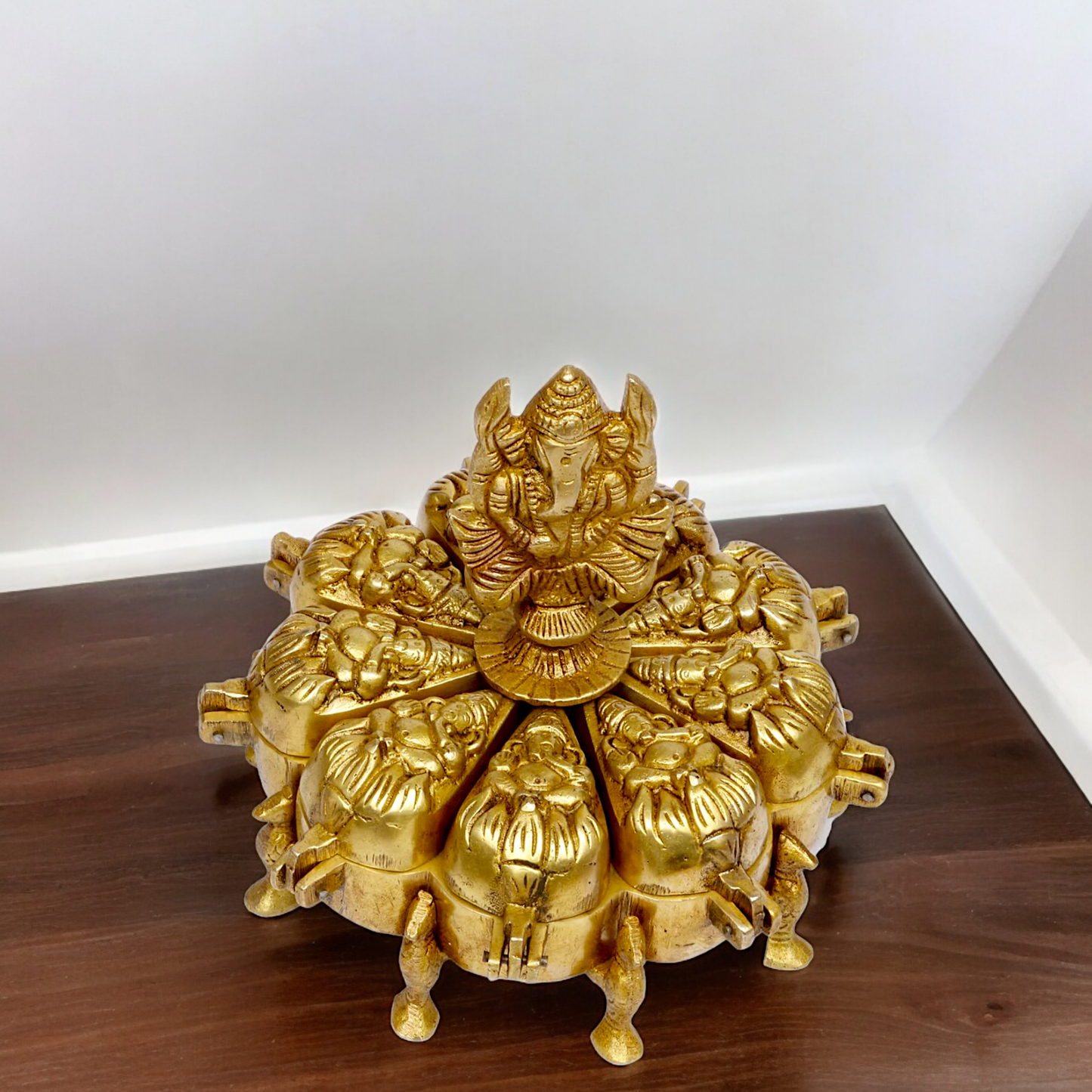 Buy Ganesh chopda box kumkum sindoor - 6 inches Nikuressence