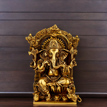 Solid Brass Vinayaka Ganesh statue - 7.5 inches Nikuressence