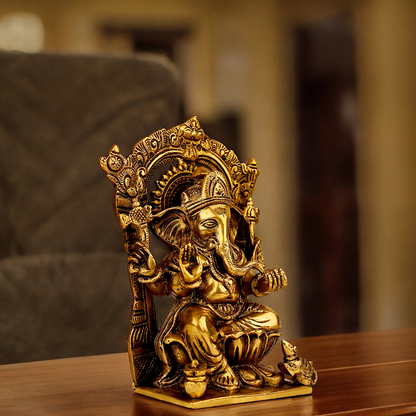Solid Brass Vinayaka Ganesh statue - 7.5 inches Nikuressence