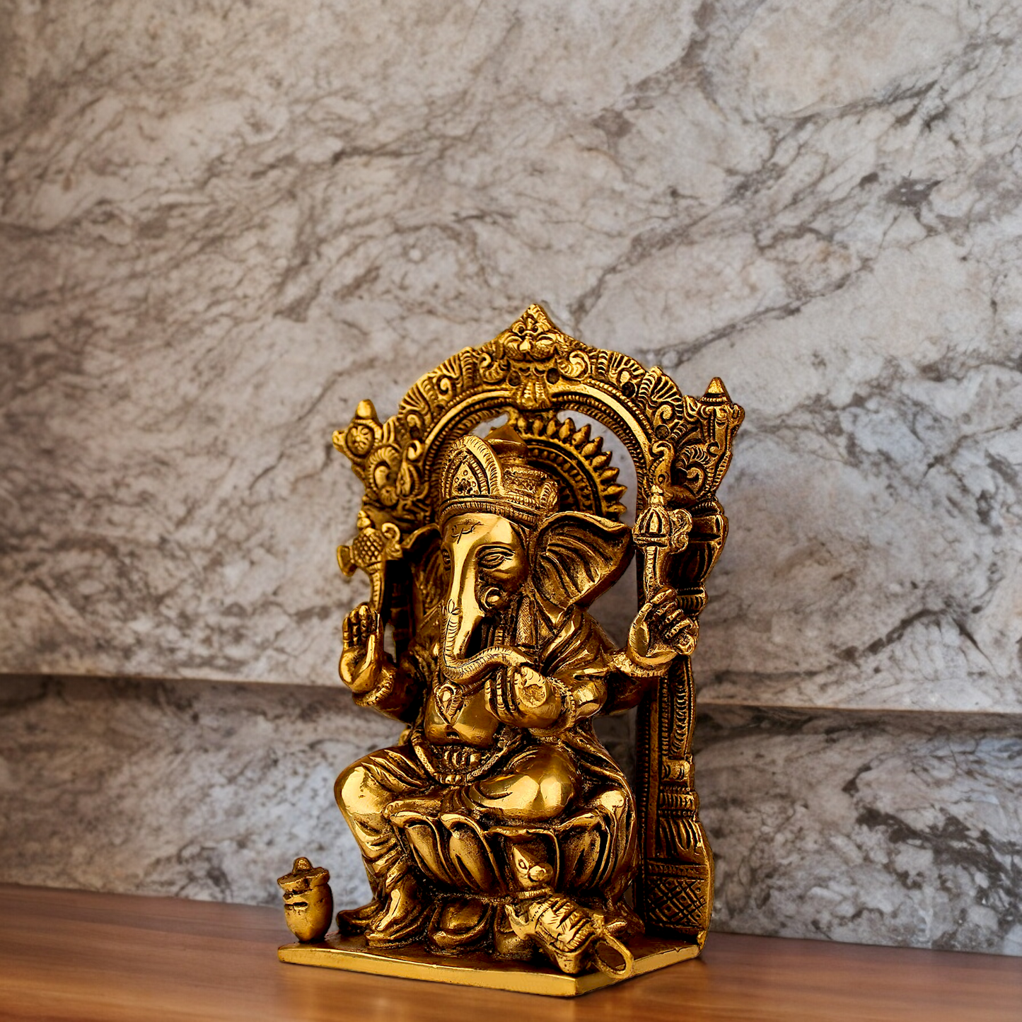 Solid Brass Vinayaka Ganesh statue - 7.5 inches Nikuressence