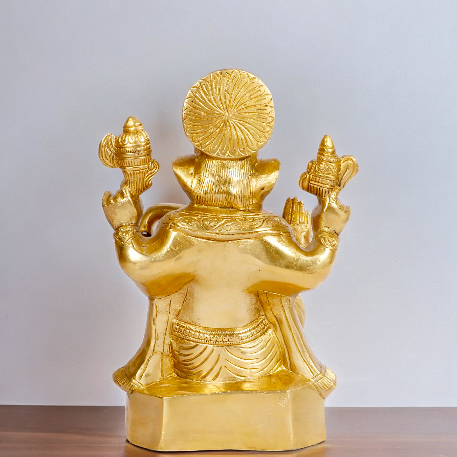 Large Ganesha Vinayaka Solid brass idol - 8 inches Nikuressence