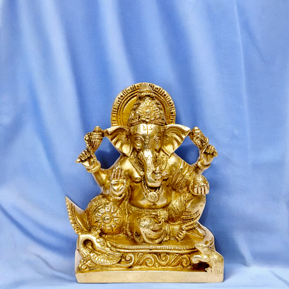 Solid Brass Ganpati Ganesha idol - 5.5 inches Nikuressence