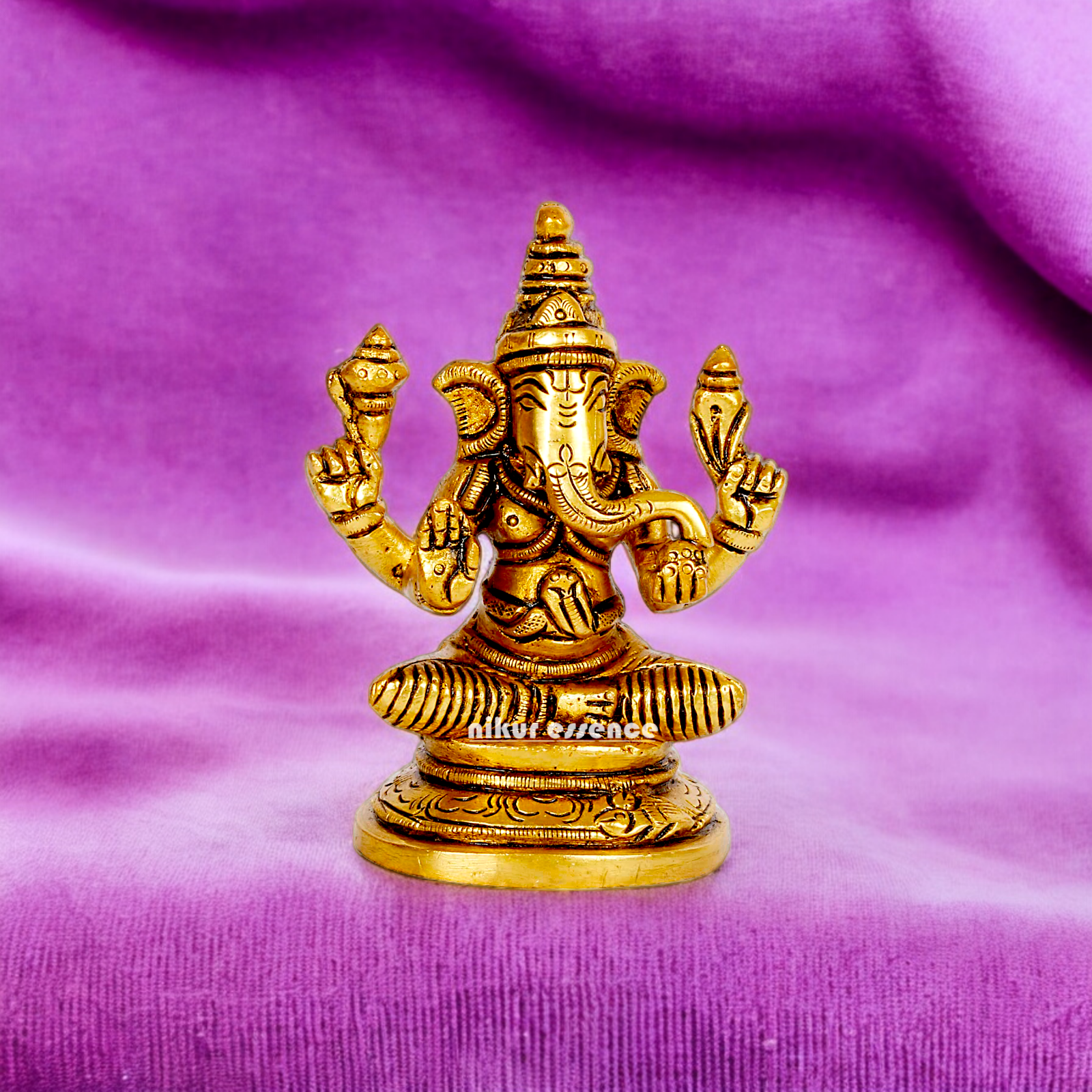 Shop Ganesh Ganpati murti Solid brass idol - 3.5 inches Nikuressence