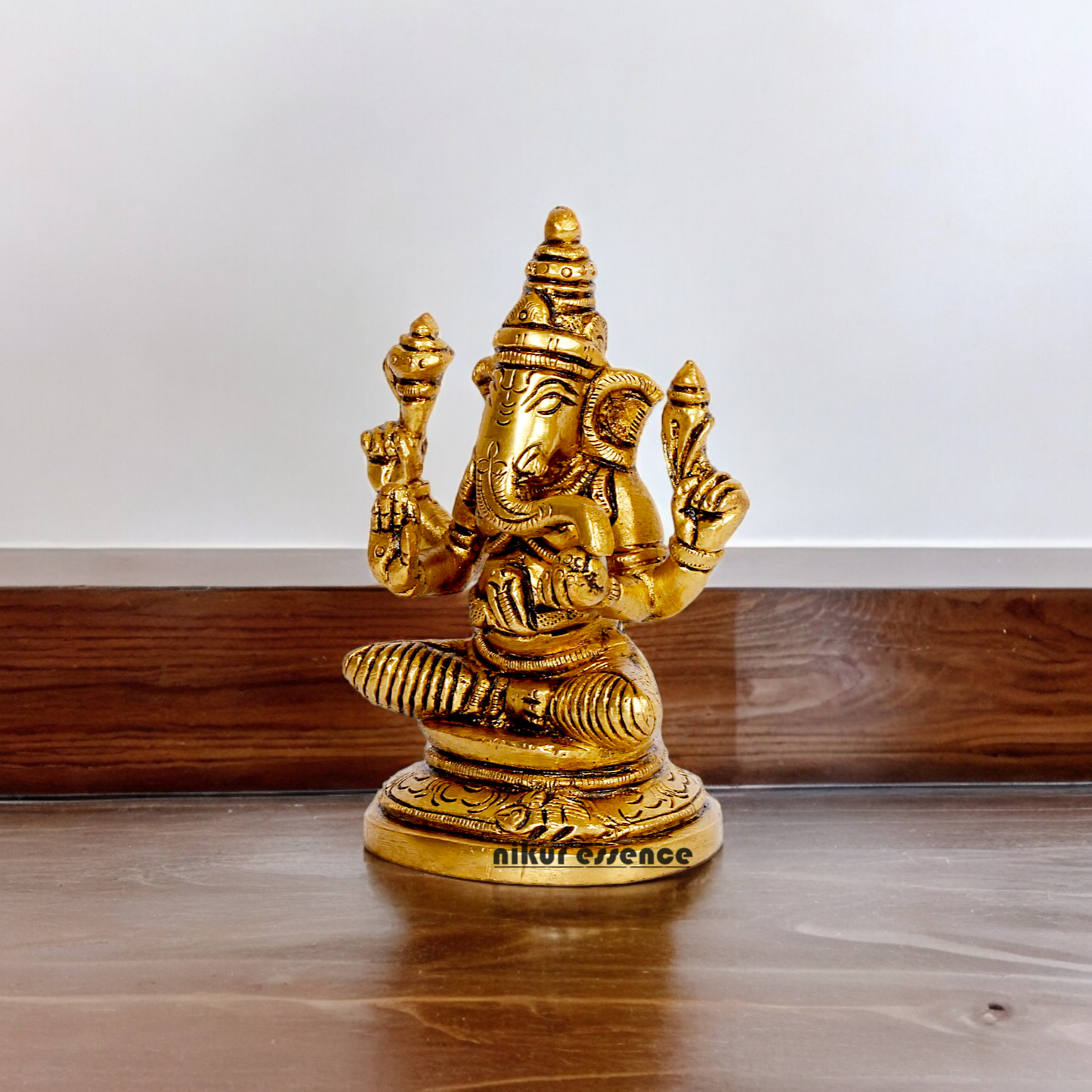 Shop Ganesh Ganpati murti Solid brass idol - 3.5 inches Nikuressence