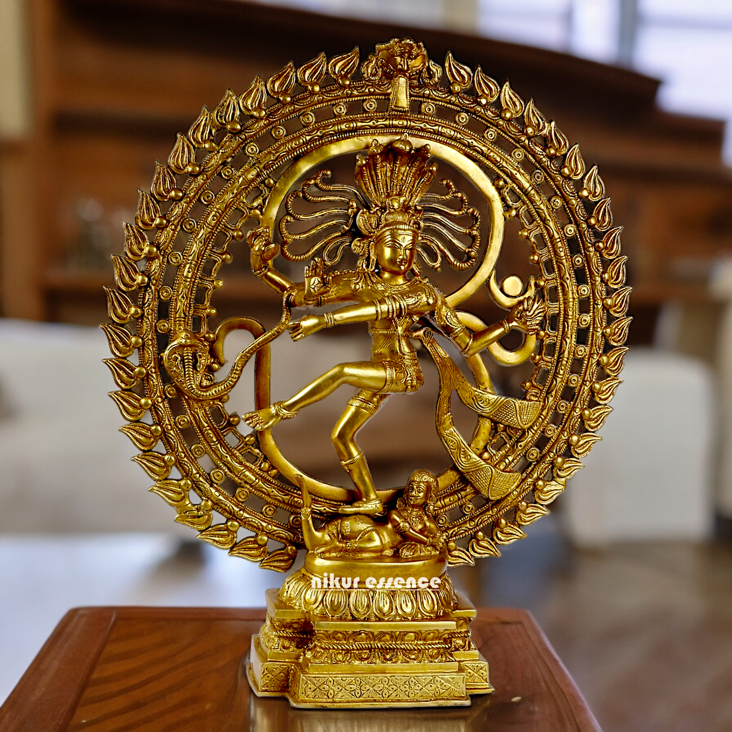 Solid Brass Nataraja Shiv idol - 20 inches Nikuressence