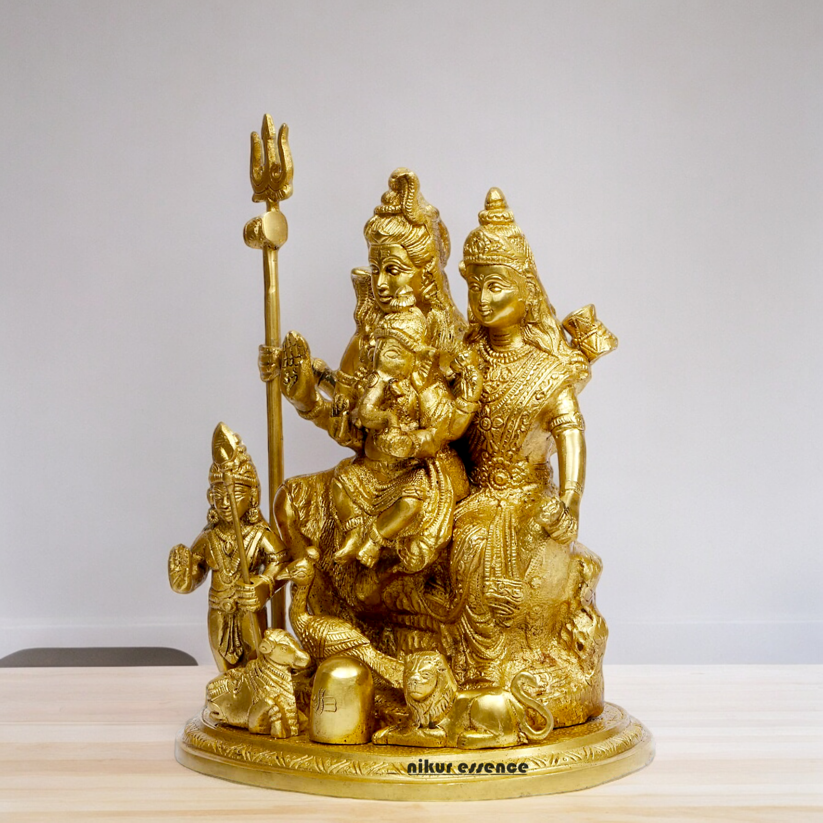 Shop Shiva Parivar Solid Brass idol - 9 inch Nikuressence