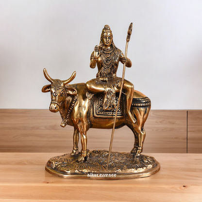 Shop Shiva Sitting on Nandi Solid Brass idol - 7.5 inch Nikuressence