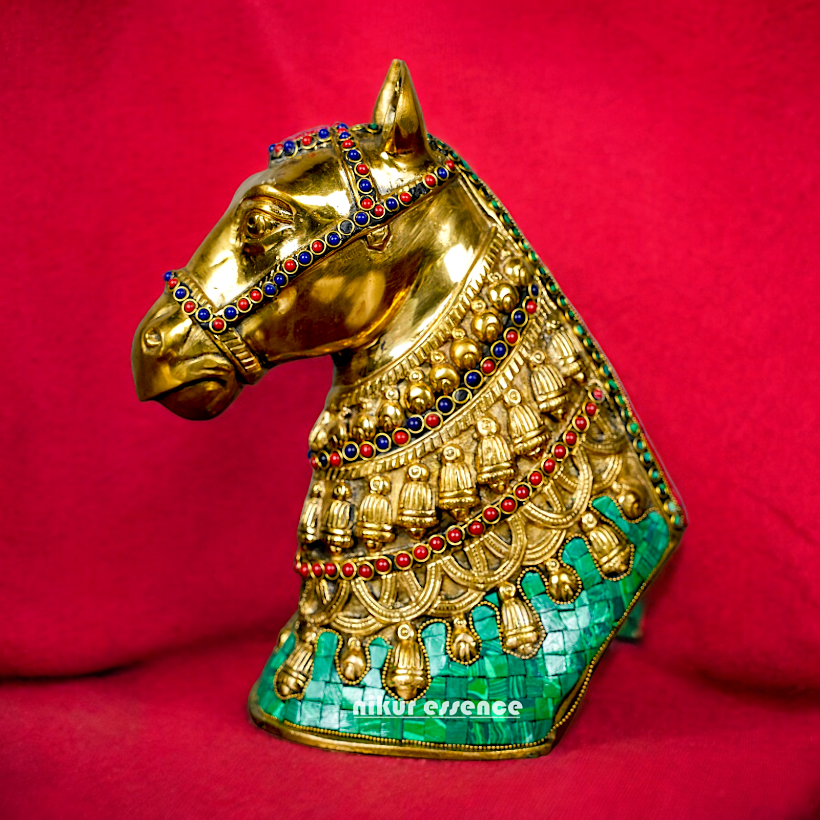 Large Horse Brass with stone work idol - 8.5 inches Nikuressence