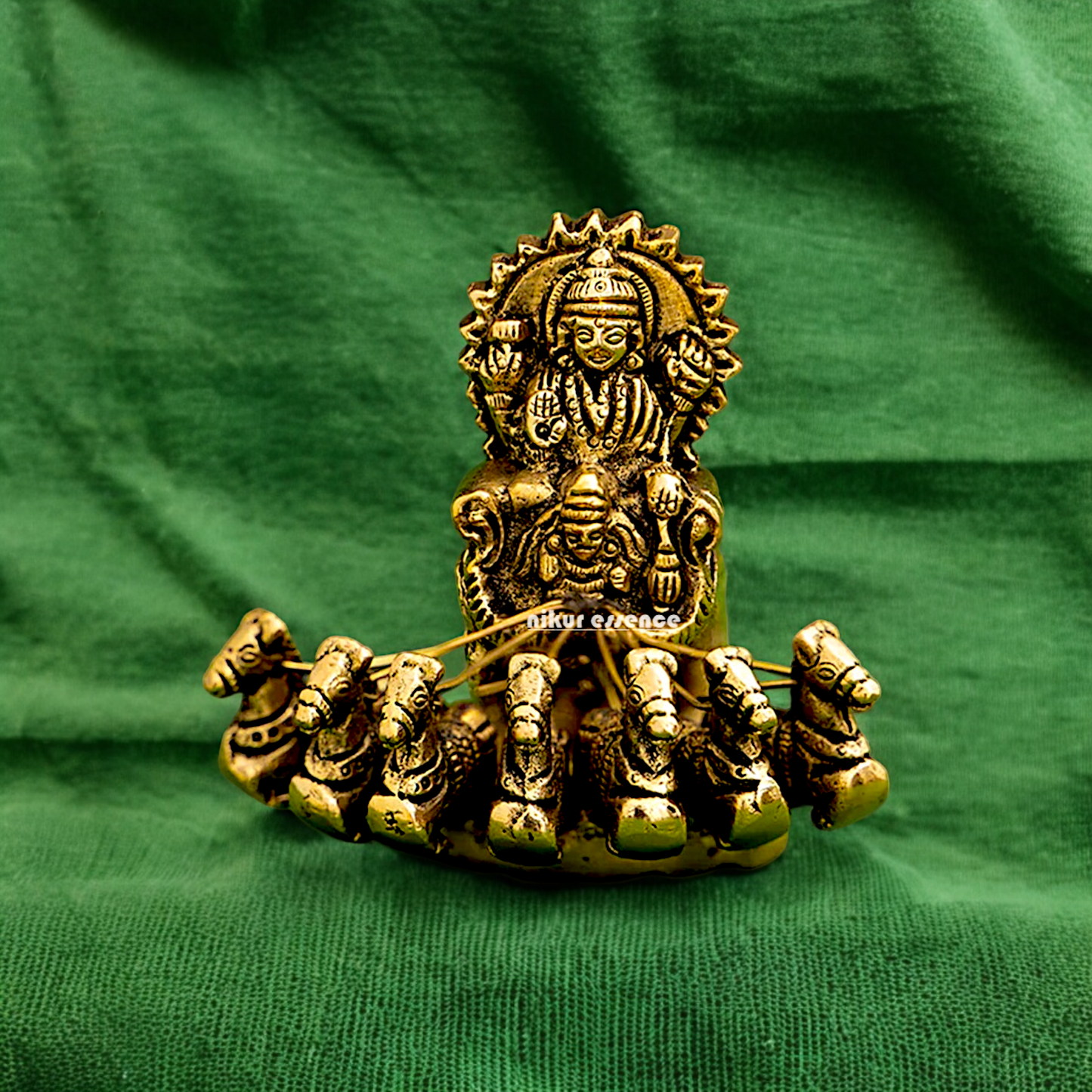 Lord Surya Rath Solid Brass idol - 4 inches Nikuressence