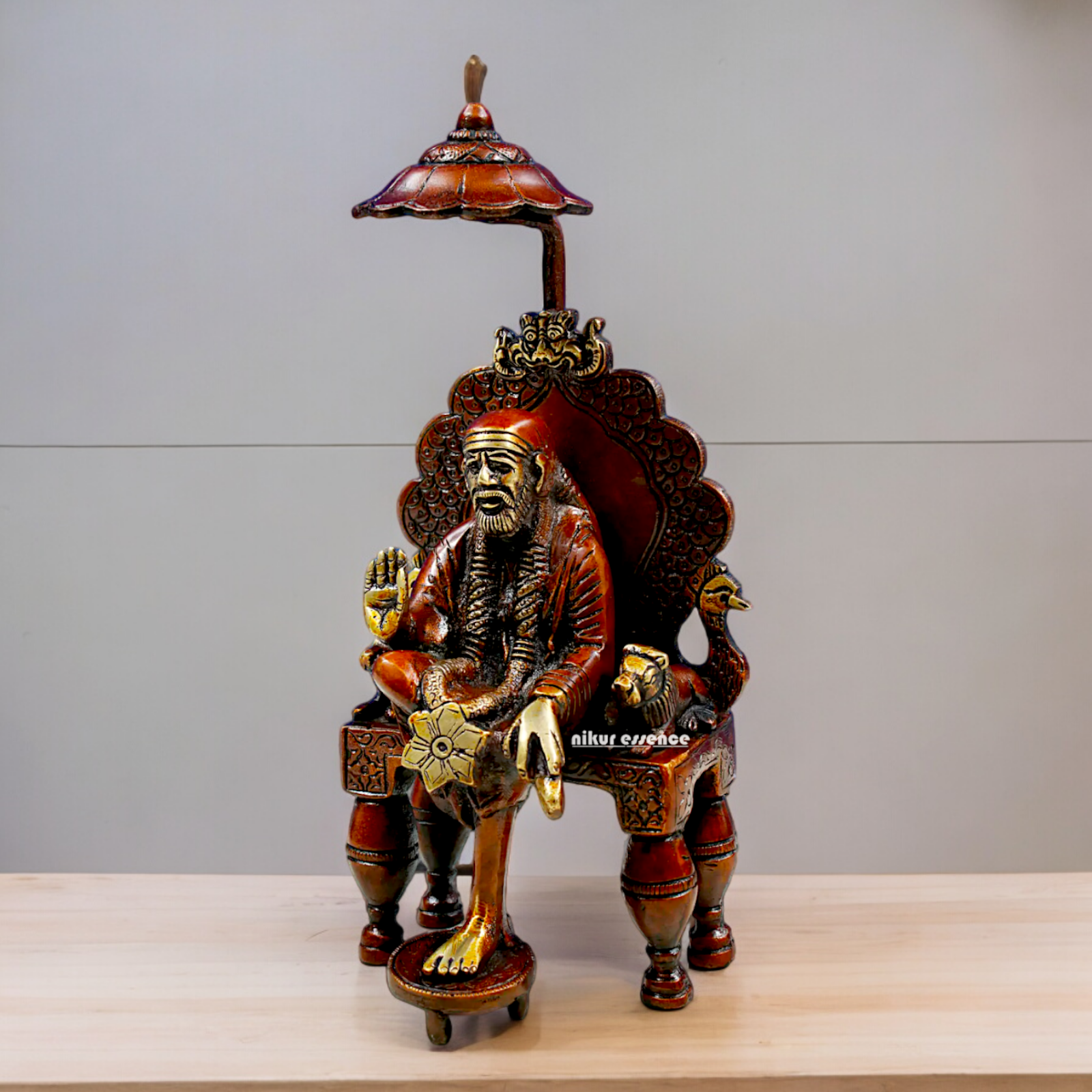 Lord Sai Baba Brass idol - 7 inch Nikuressence