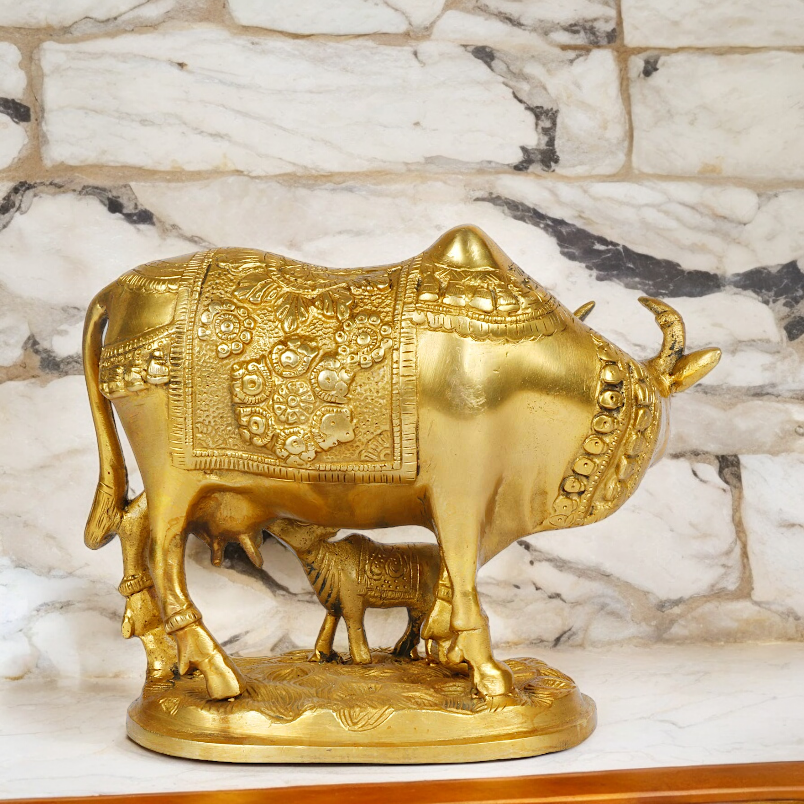 Solid Brass Cow with Calf Idol - 8 Inches Nikuressence