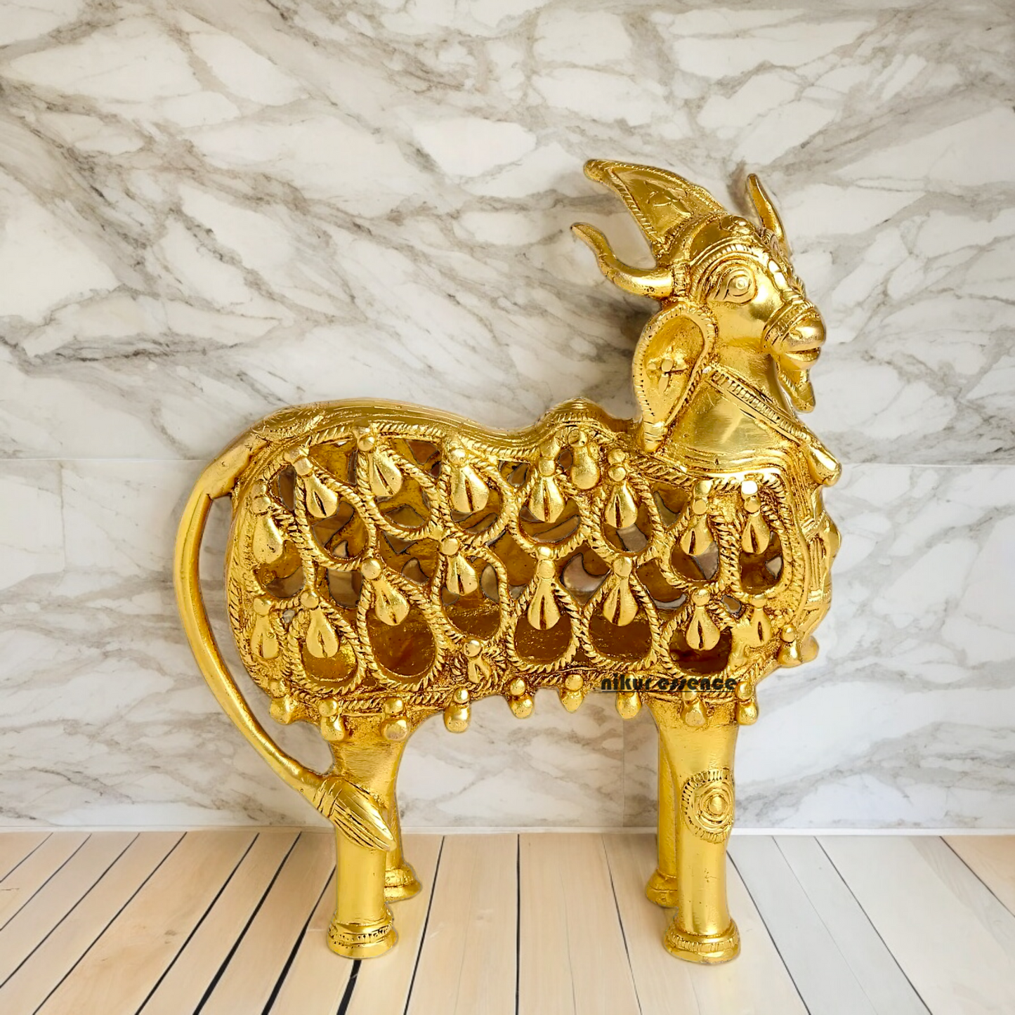 Shop Dhokra Cow Solid Brass Idol - 8 inches Nikuressence