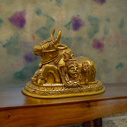 Solid Brass Nandi with Shiva Parvati figurine idol - 7.2 inches Nikuressence